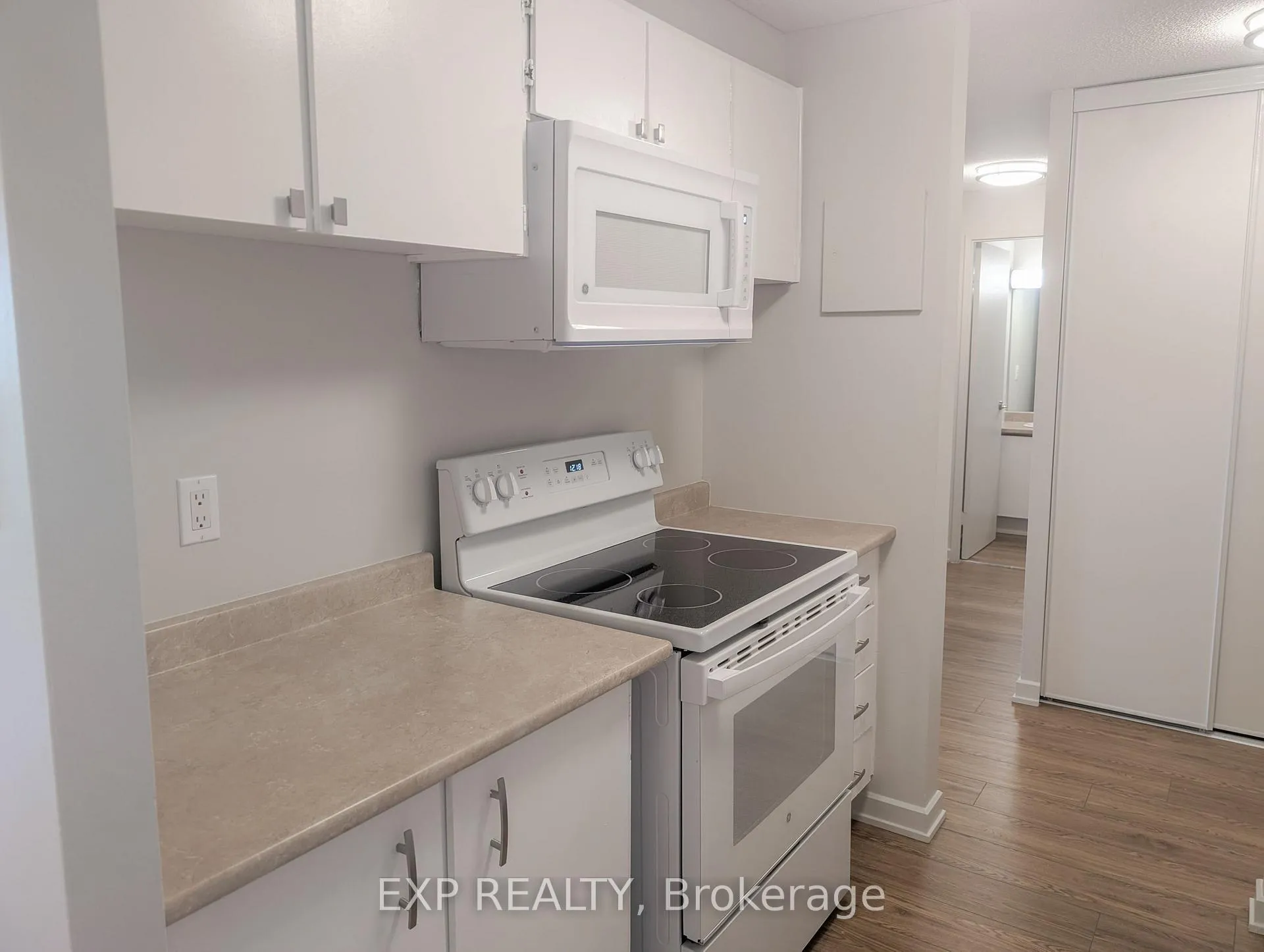 Photo 22 of Unit 611, 981 Gulf Place, Ottawa, Carson Meadows — HOMEH