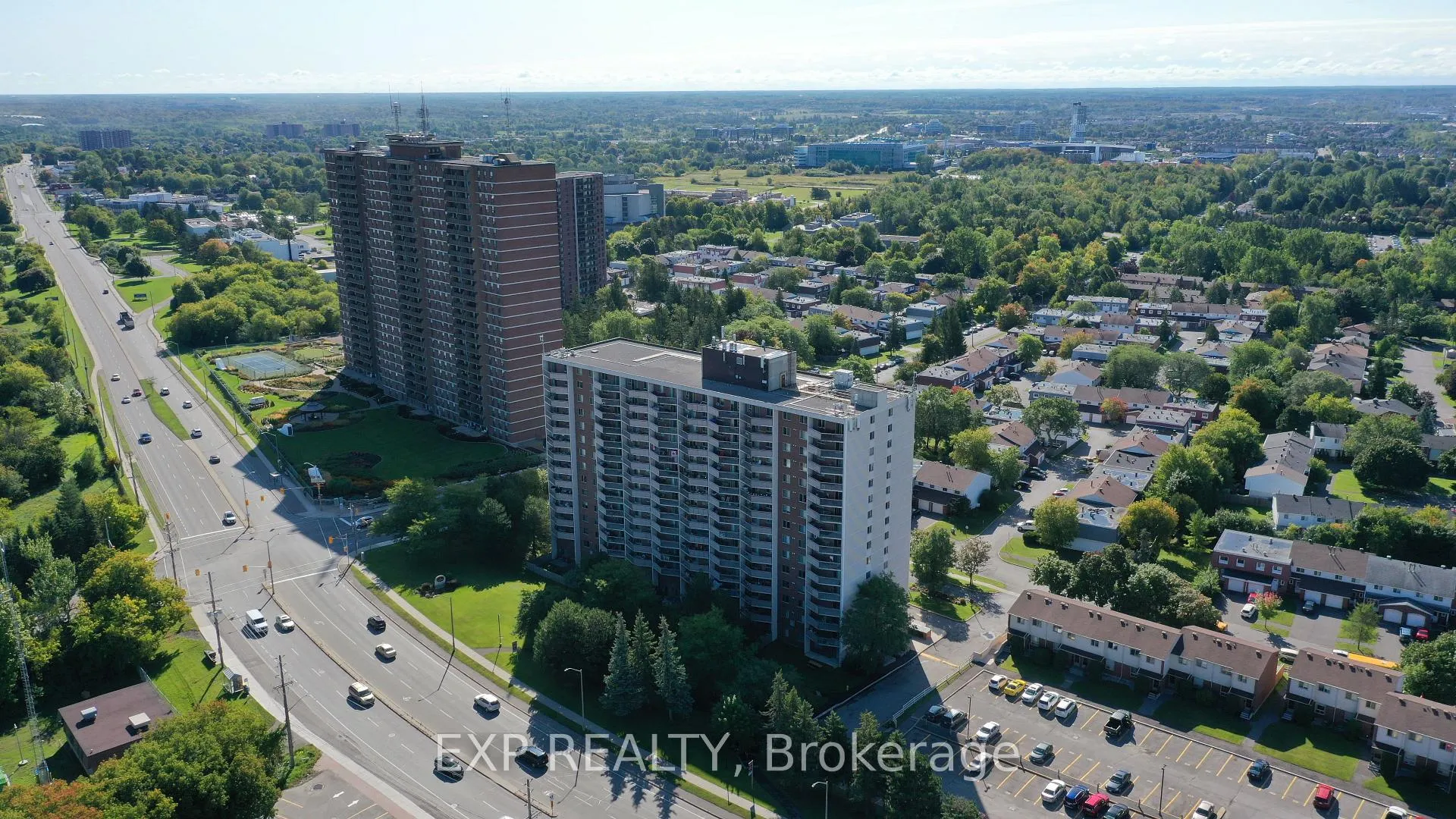 Photo 2 of Unit 610, 981 Gulf Place, Ottawa, Carson Meadows — HOMEH
