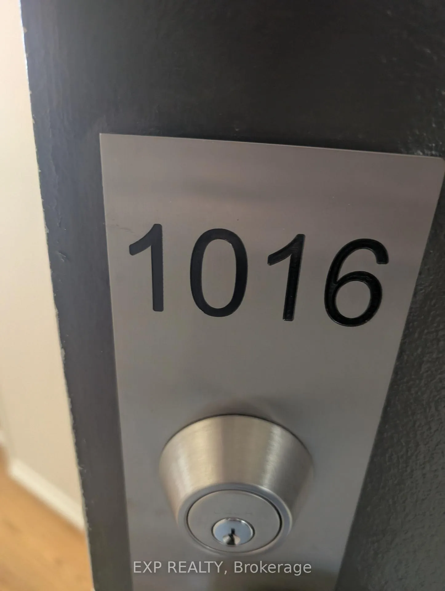 Photo 11 of Unit 1016, 981 Gulf Place, Ottawa, Carson Meadows — HOMEH