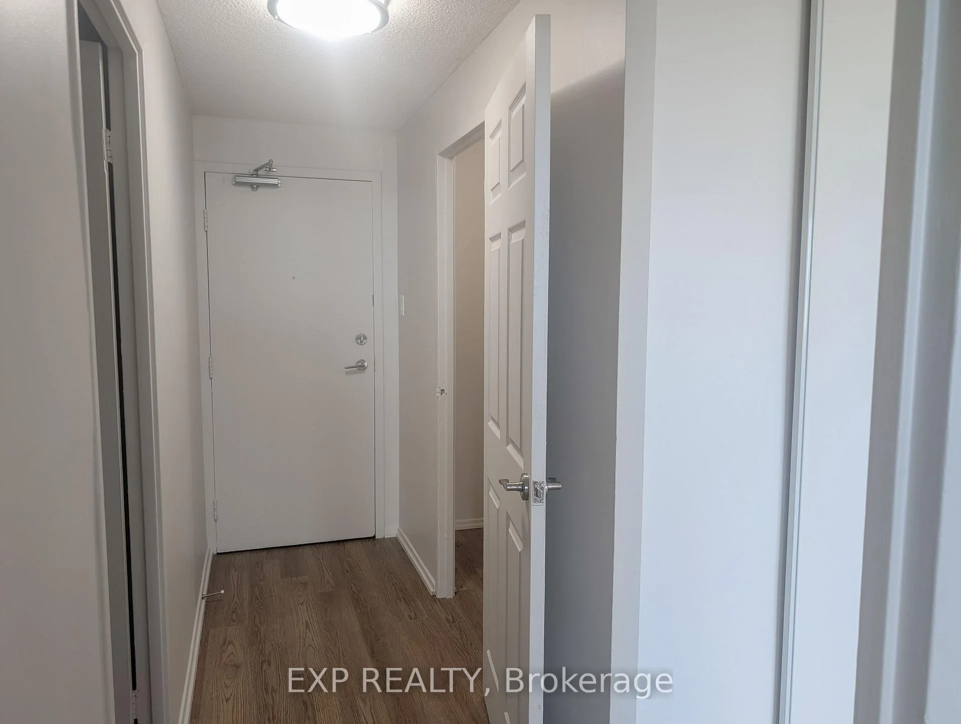 Photo 16 of Unit 1016, 981 Gulf Place, Ottawa, Carson Meadows — HOMEH