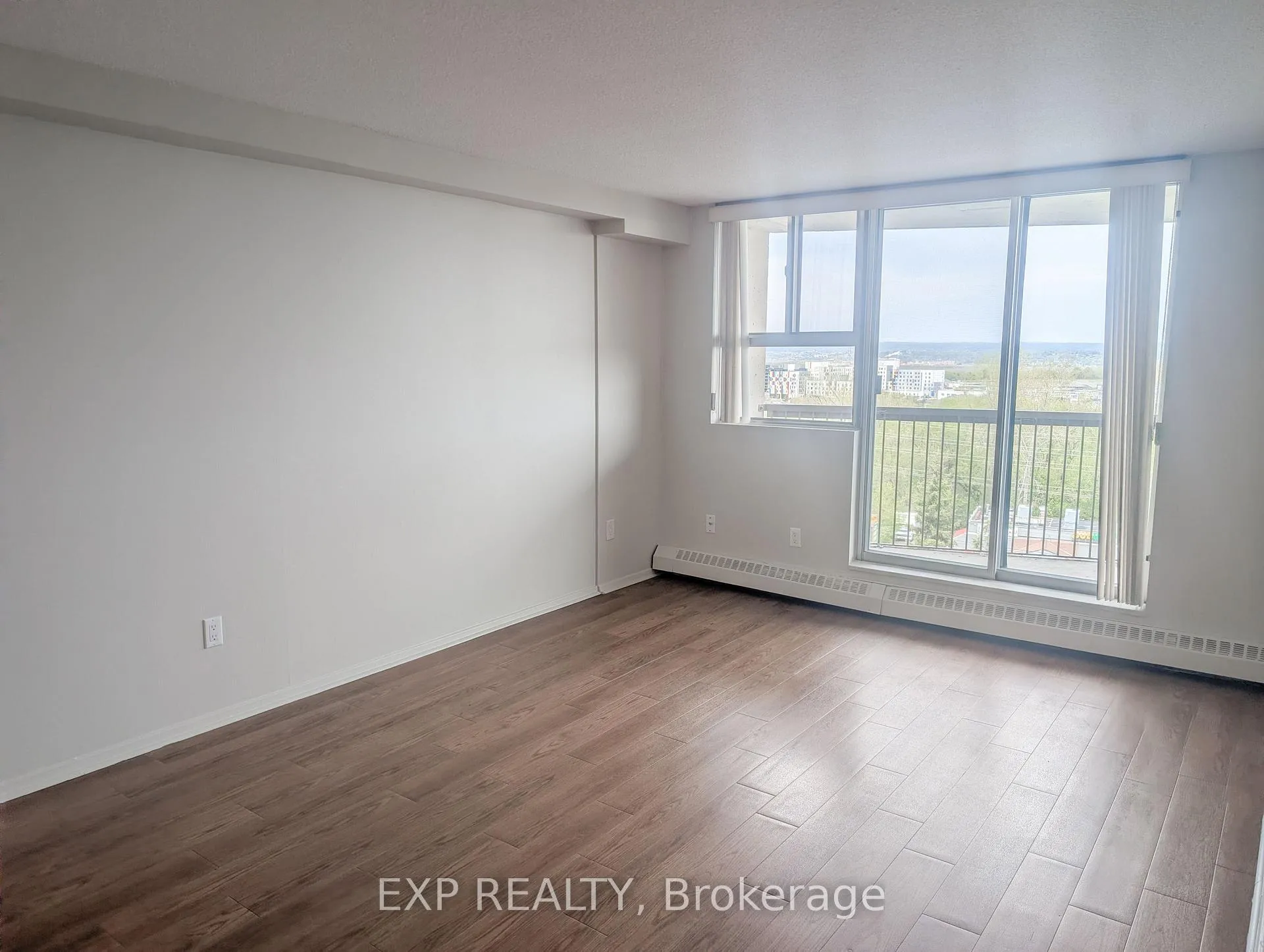 Photo 17 of Unit 1016, 981 Gulf Place, Ottawa, Carson Meadows — HOMEH
