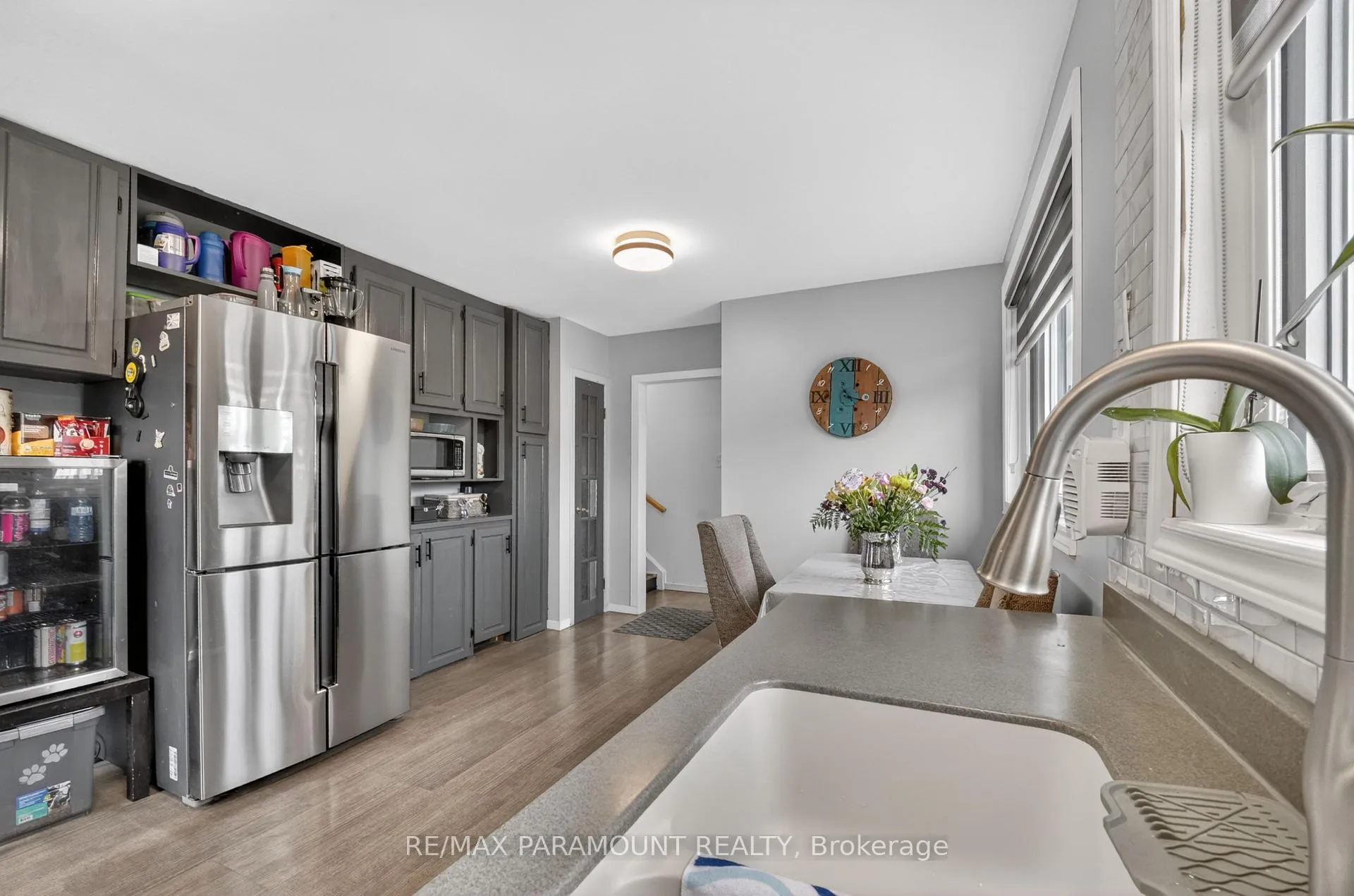 Photo 13 of 250 Avondale Boulevard, Brampton, Avondale — HOMEH