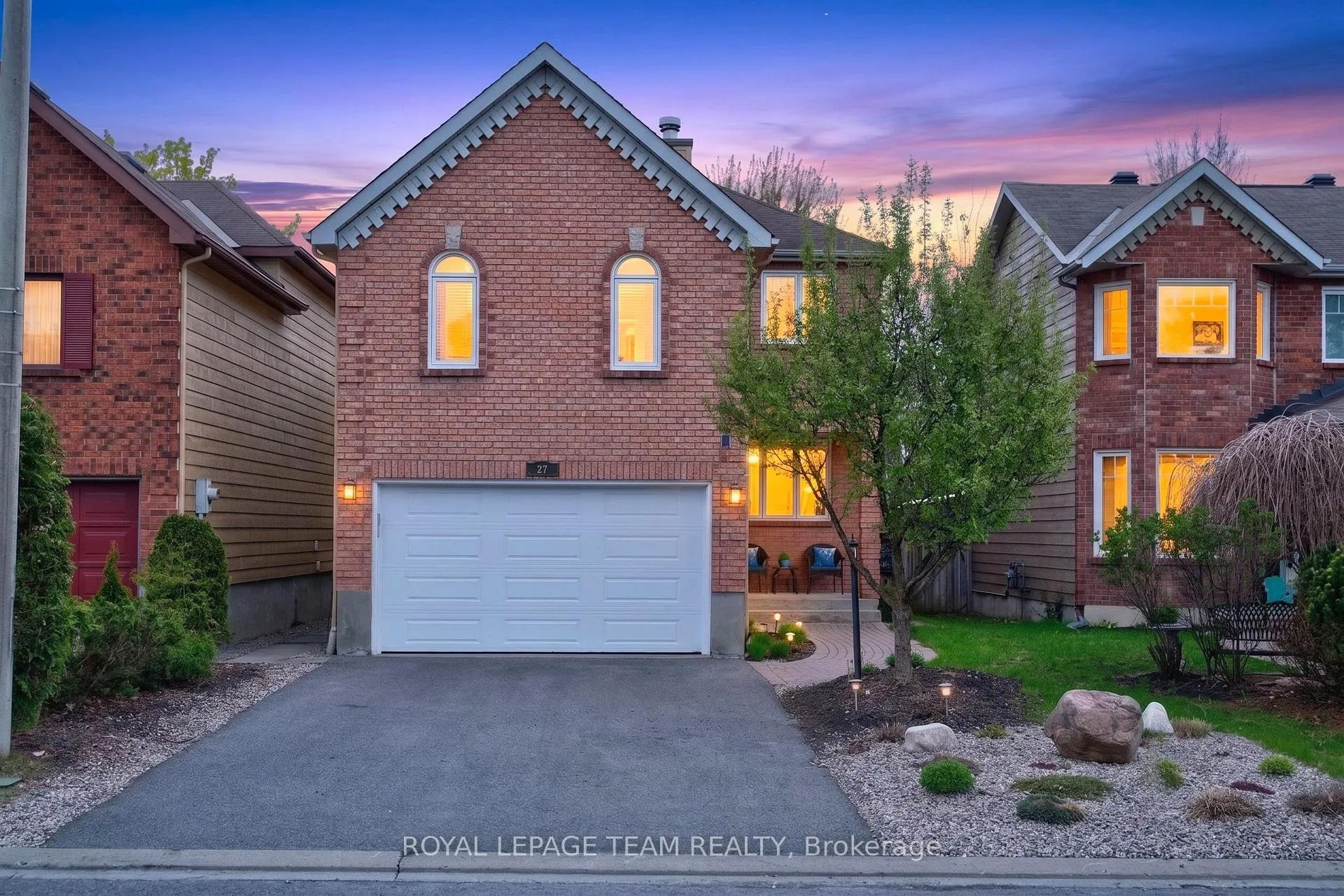 Photo 3 of 27 Inwood Drive, Ottawa, Kanata - Bridlewood — HOMEH