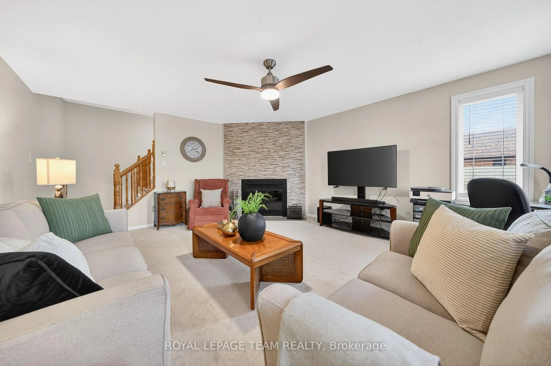 Photo 24 of 27 Inwood Drive, Ottawa, Kanata - Bridlewood — HOMEH