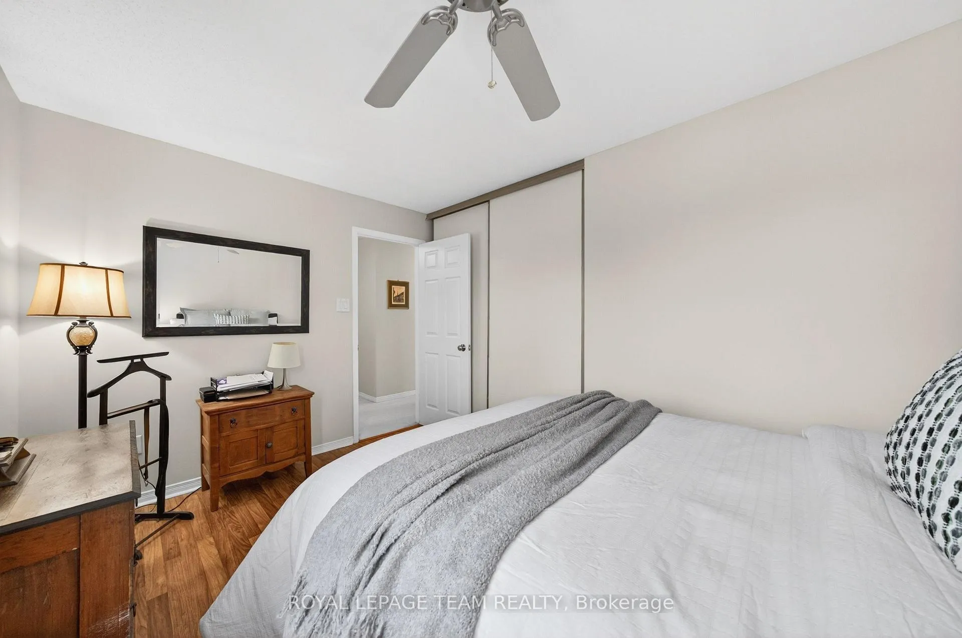 Photo 35 of 27 Inwood Drive, Ottawa, Kanata - Bridlewood — HOMEH