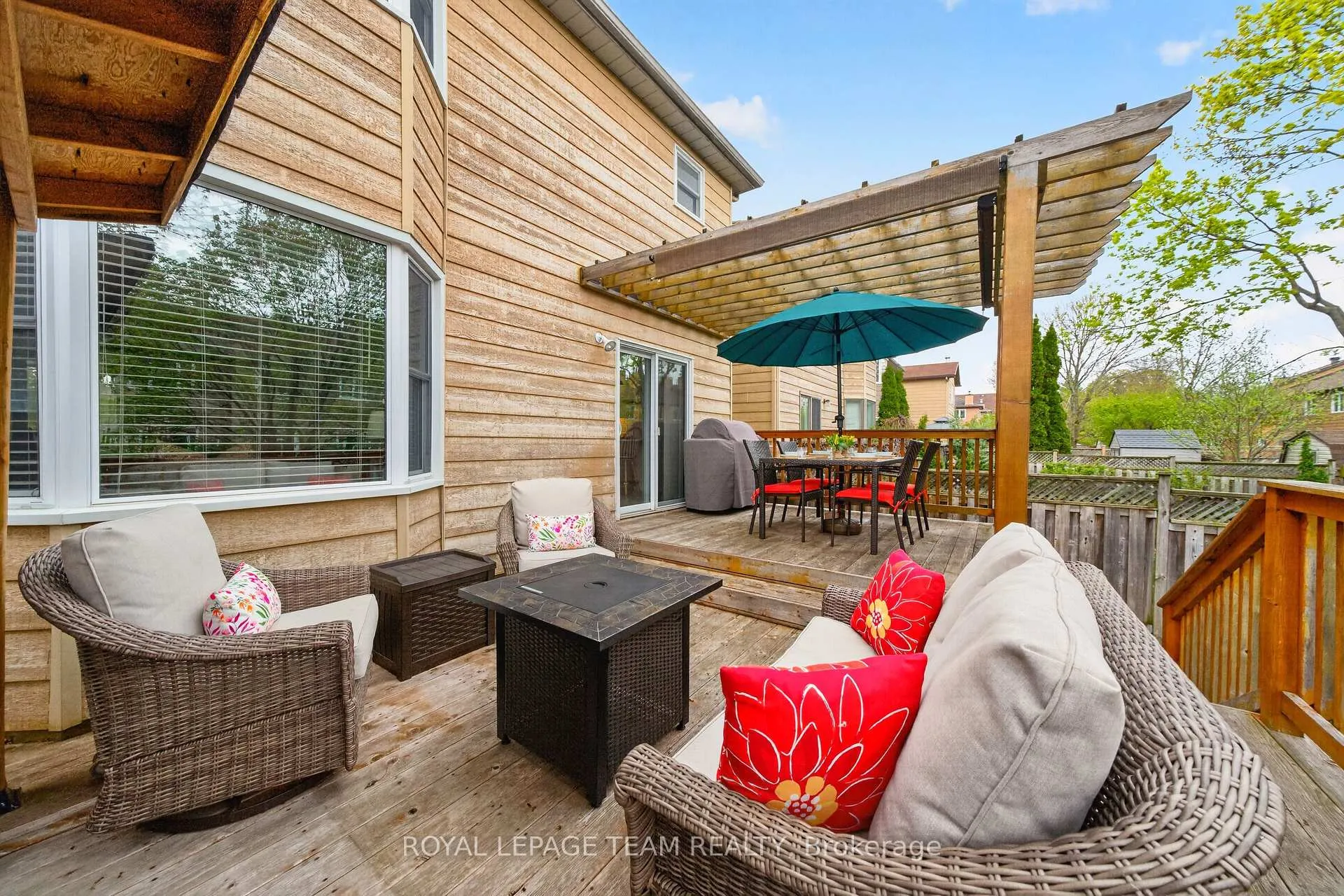 Photo 42 of 27 Inwood Drive, Ottawa, Kanata - Bridlewood — HOMEH