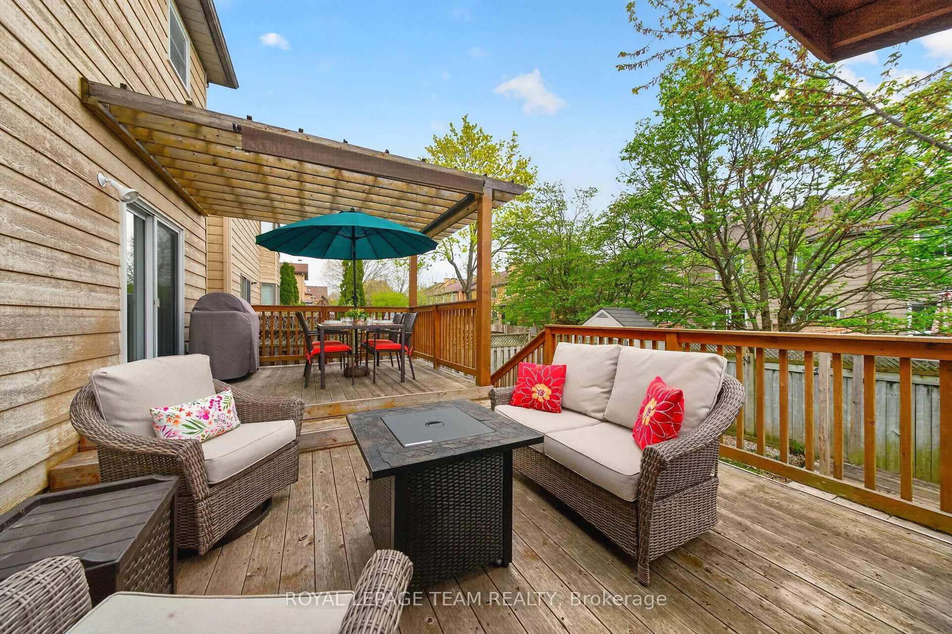Photo 43 of 27 Inwood Drive, Ottawa, Kanata - Bridlewood — HOMEH
