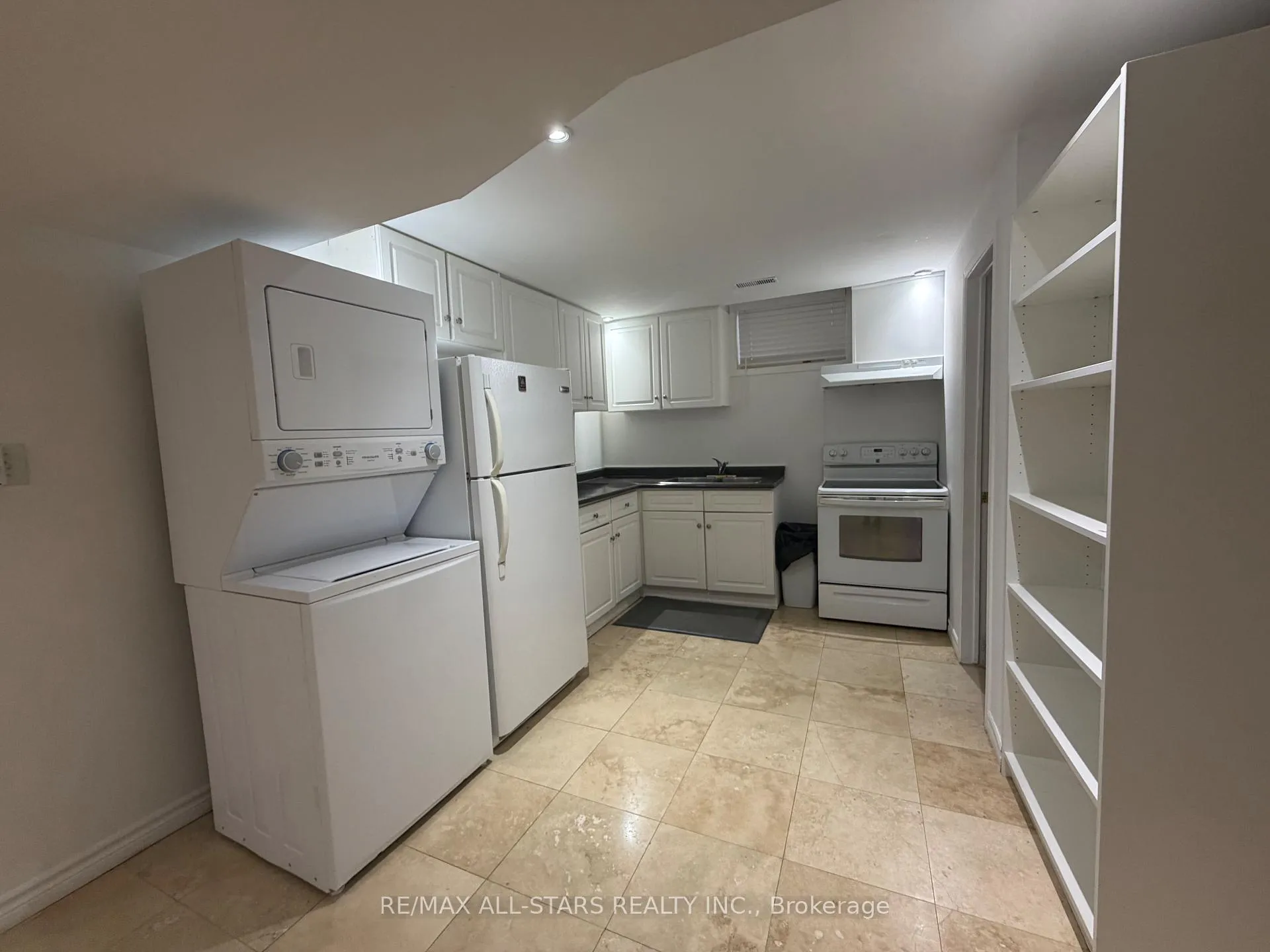 Photo 9 of 52 Arlington Drive, Georgina, Keswick North — HOMEH