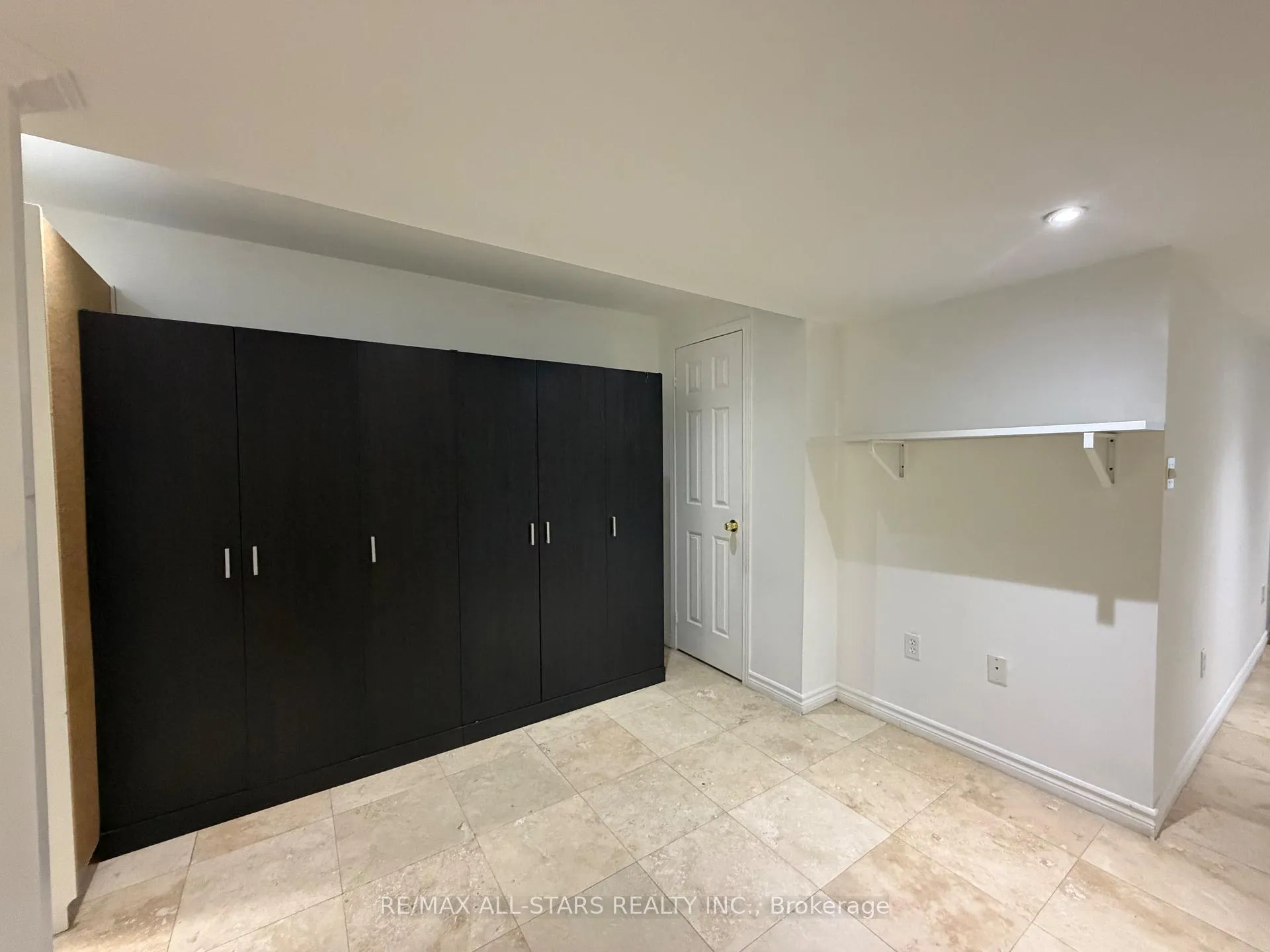 Photo 10 of 52 Arlington Drive, Georgina, Keswick North — HOMEH
