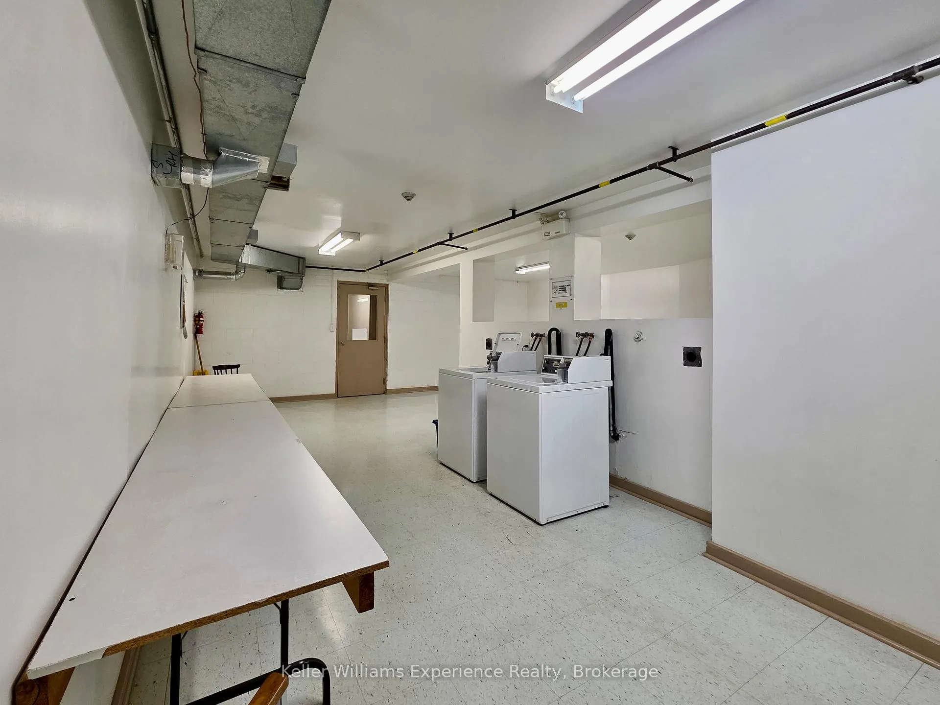 Photo 23 of Unit 202A, 657 Cedar Lane, Bracebridge, Macaulay — HOMEH