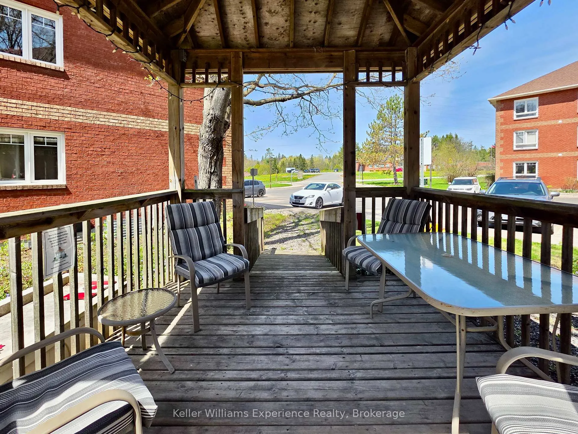 Photo 30 of Unit 202A, 657 Cedar Lane, Bracebridge, Macaulay — HOMEH