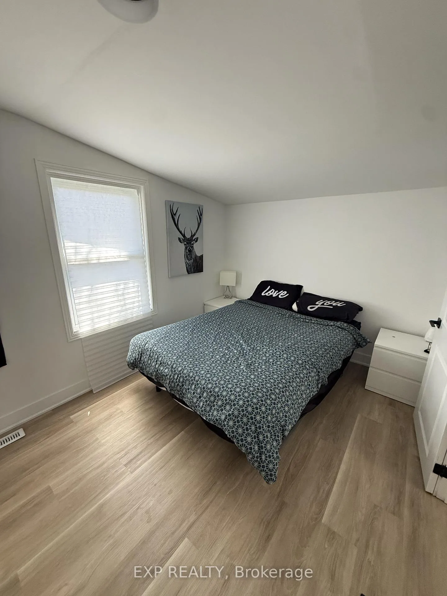Photo 8 of 39 William Street, London, East K — HOMEH
