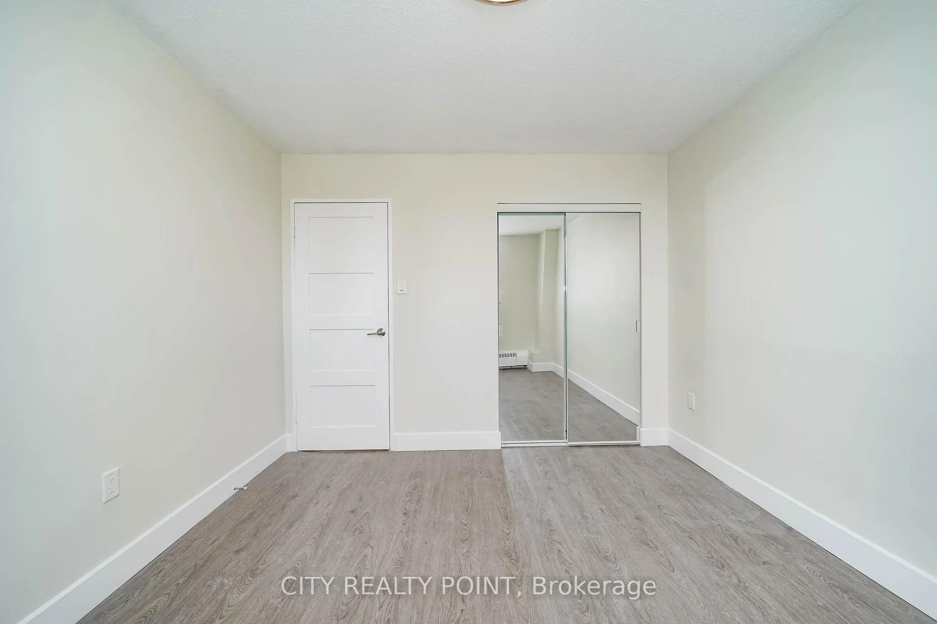 Photo 9 of Unit 207, 1500 Bathurst Street, Toronto, Humewood-Cedarvale — HOMEH