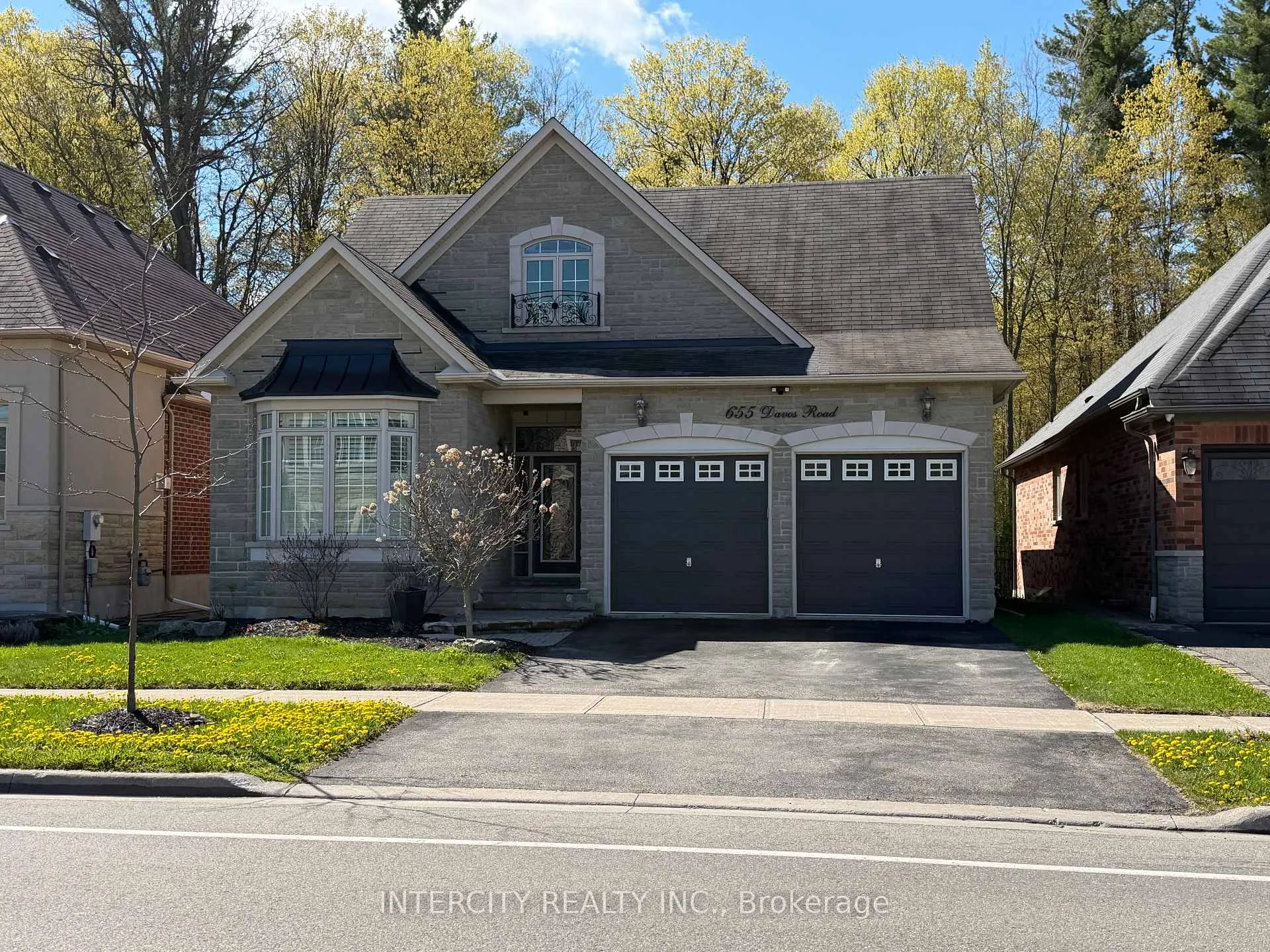 Photo 1 of 655 Davos Road, Vaughan, Vellore Village — HOMEH