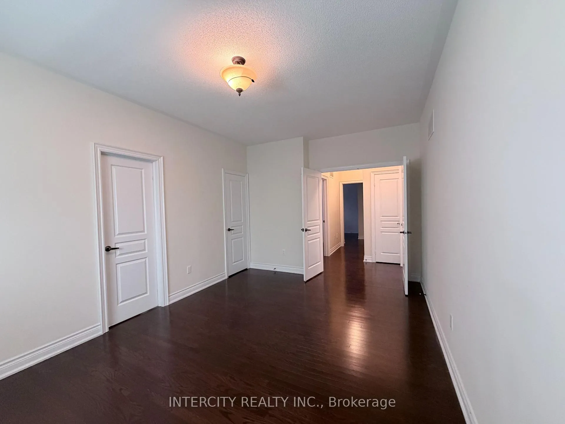 Photo 20 of 655 Davos Road, Vaughan, Vellore Village — HOMEH