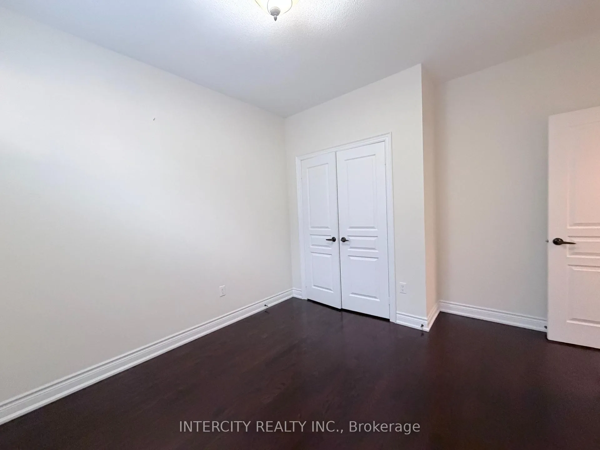 Photo 24 of 655 Davos Road, Vaughan, Vellore Village — HOMEH