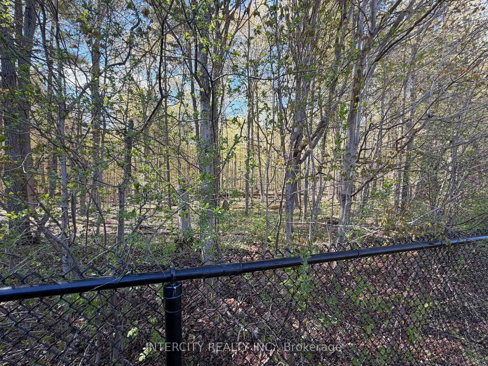 Photo 39 of 655 Davos Road, Vaughan, Vellore Village — HOMEH