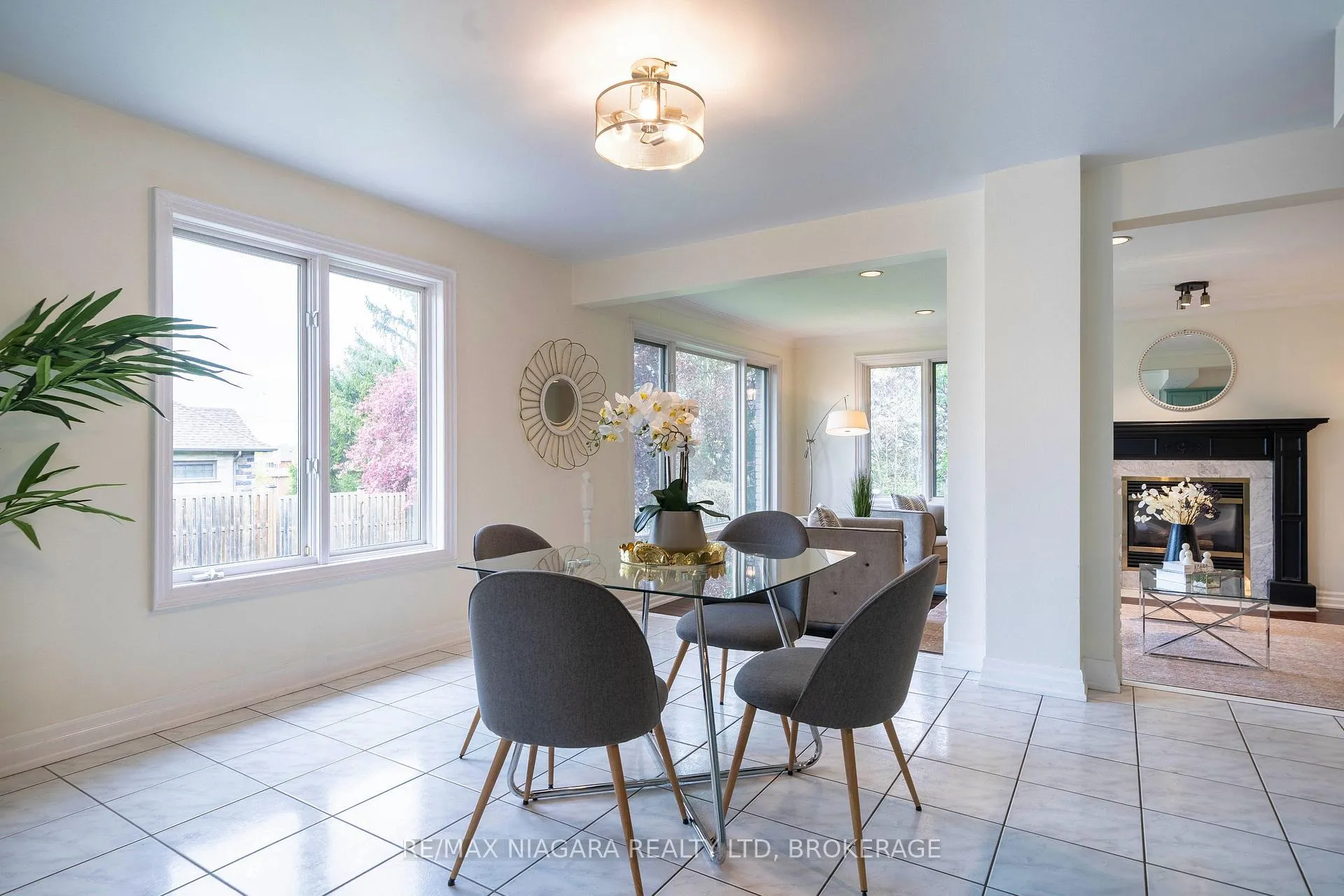 Photo 16 of 2 Mcclure Crescent, Thorold, Confederation Heights — HOMEH