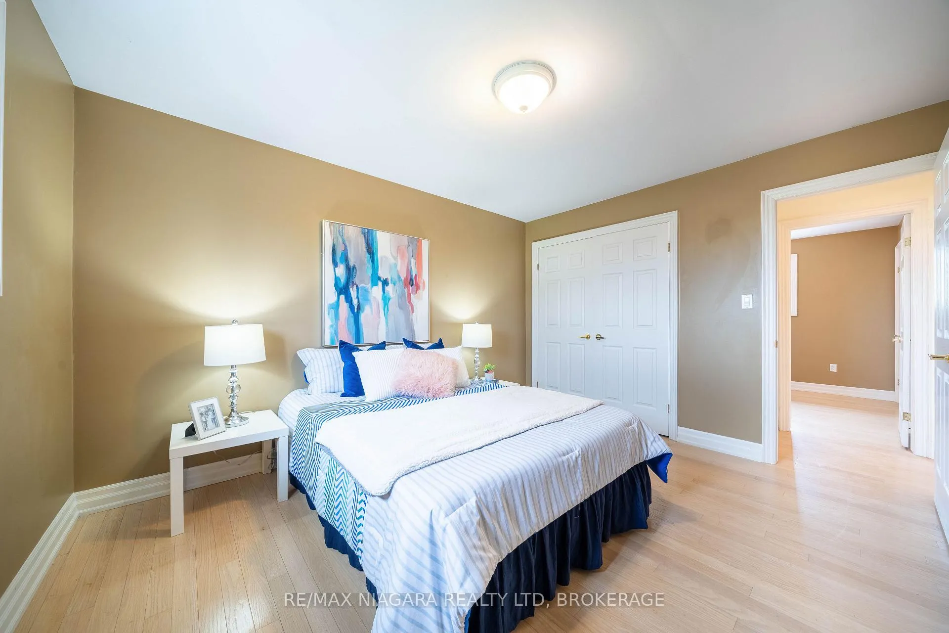 Photo 28 of 2 Mcclure Crescent, Thorold, Confederation Heights — HOMEH