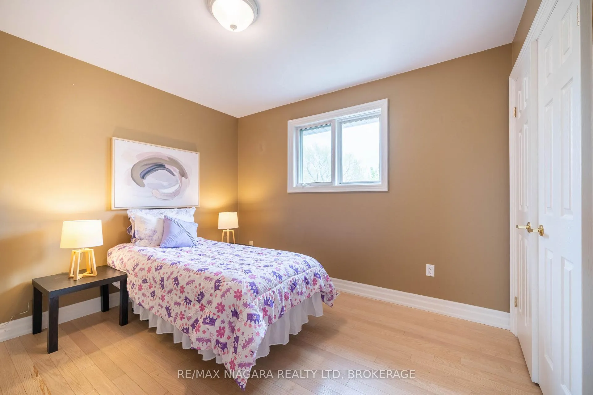 Photo 30 of 2 Mcclure Crescent, Thorold, Confederation Heights — HOMEH