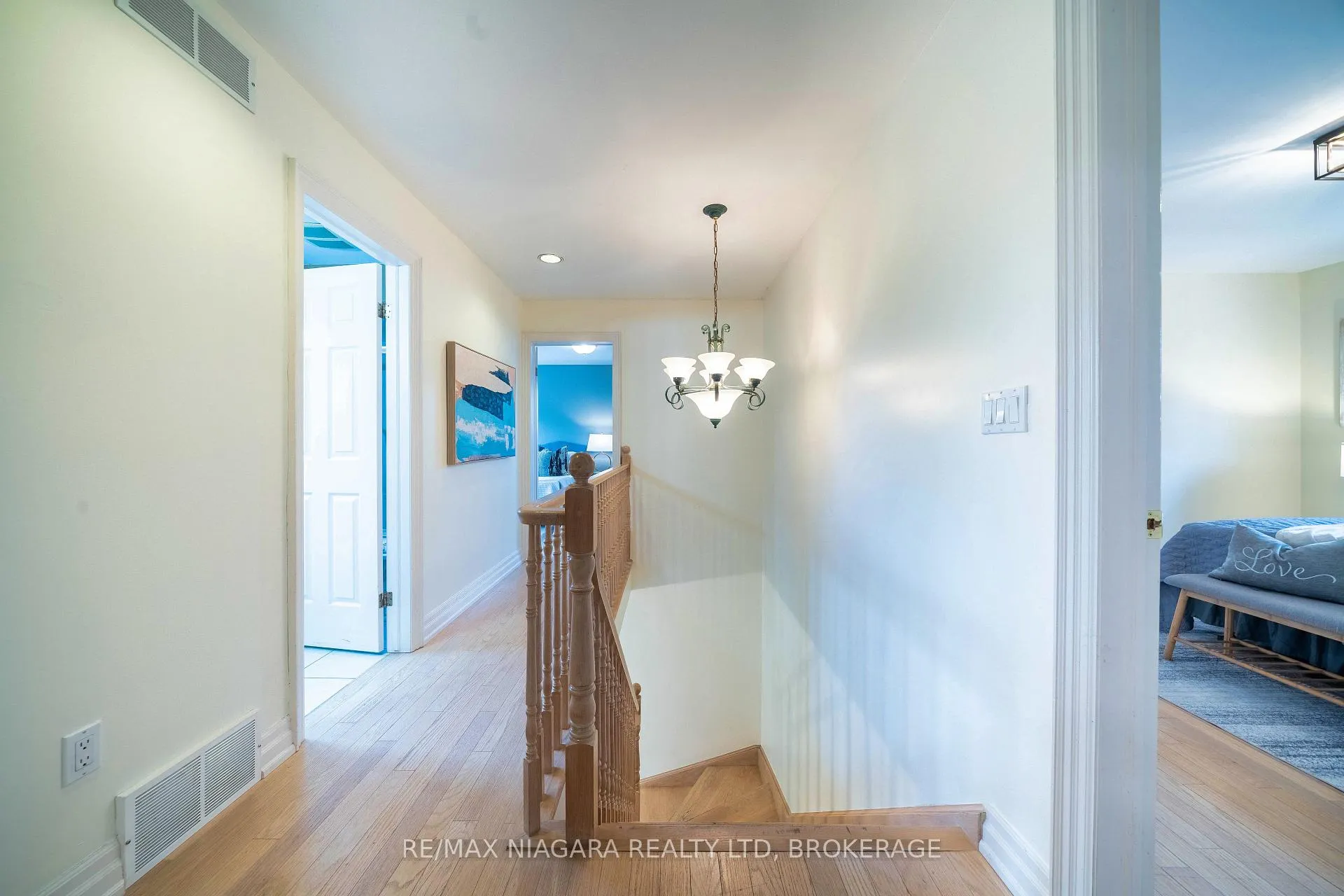 Photo 41 of 2 Mcclure Crescent, Thorold, Confederation Heights — HOMEH