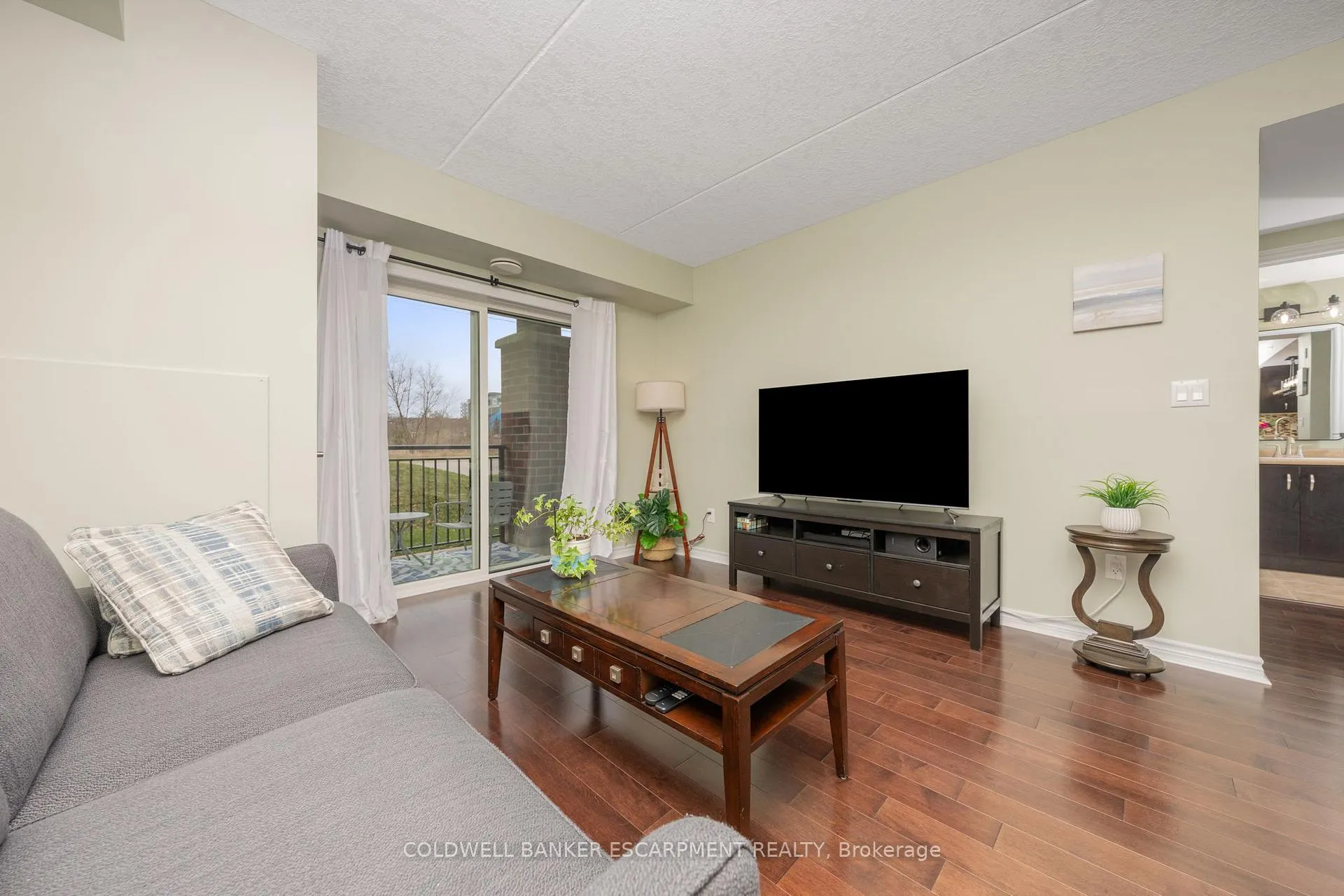 Photo 8 of Unit 109, 43 Goodwin Drive, Guelph, Pineridge/Westminster Woods — HOMEH