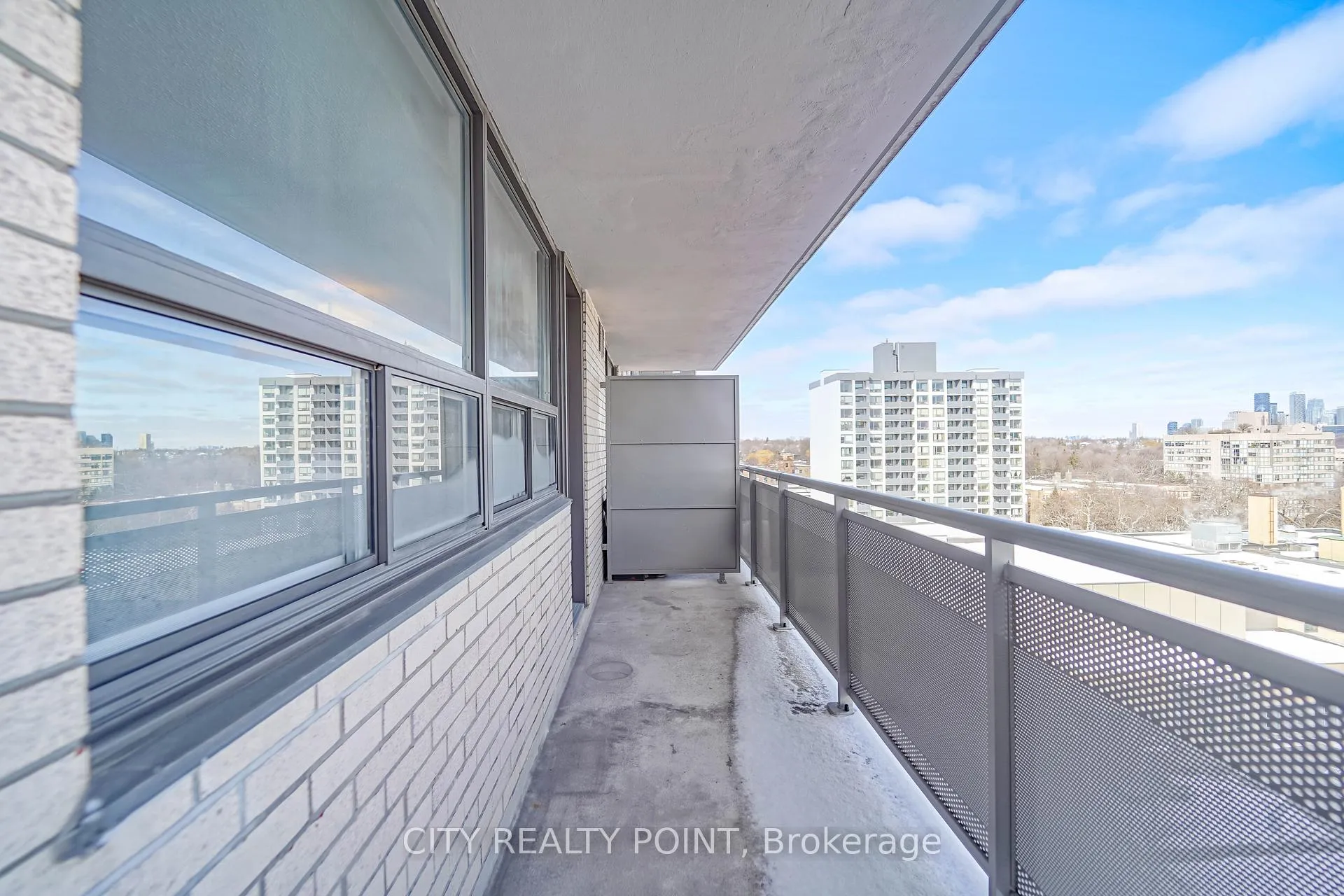 Photo 5 of Unit 1008, 1500 Bathurst Street, Toronto, Humewood-Cedarvale — HOMEH