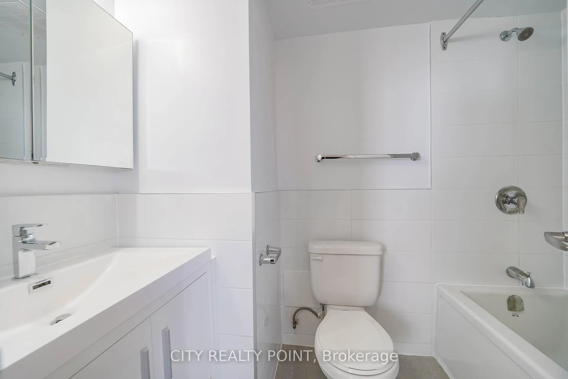 Photo 10 of Unit 1008, 1500 Bathurst Street, Toronto, Humewood-Cedarvale — HOMEH
