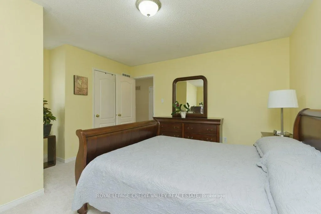 Photo 20 of Unit 6, 180 Blue Willow Drive, Vaughan, East Woodbridge — HOMEH