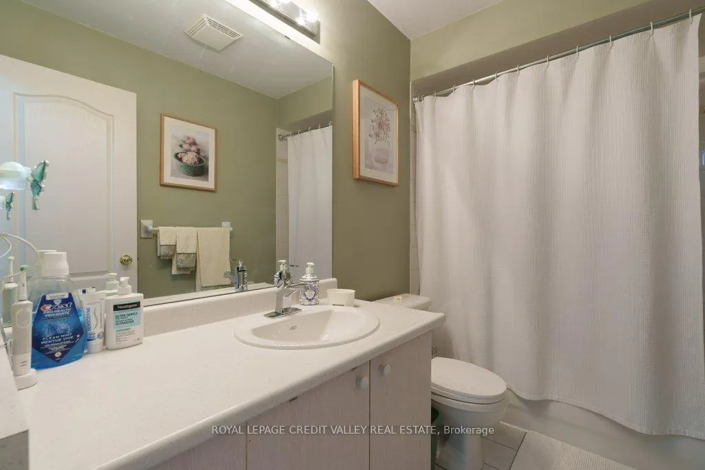 Photo 24 of Unit 6, 180 Blue Willow Drive, Vaughan, East Woodbridge — HOMEH