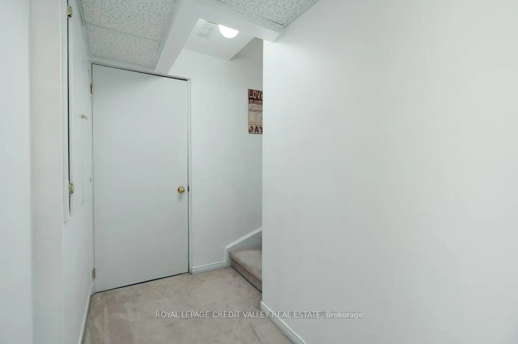 Photo 26 of Unit 6, 180 Blue Willow Drive, Vaughan, East Woodbridge — HOMEH
