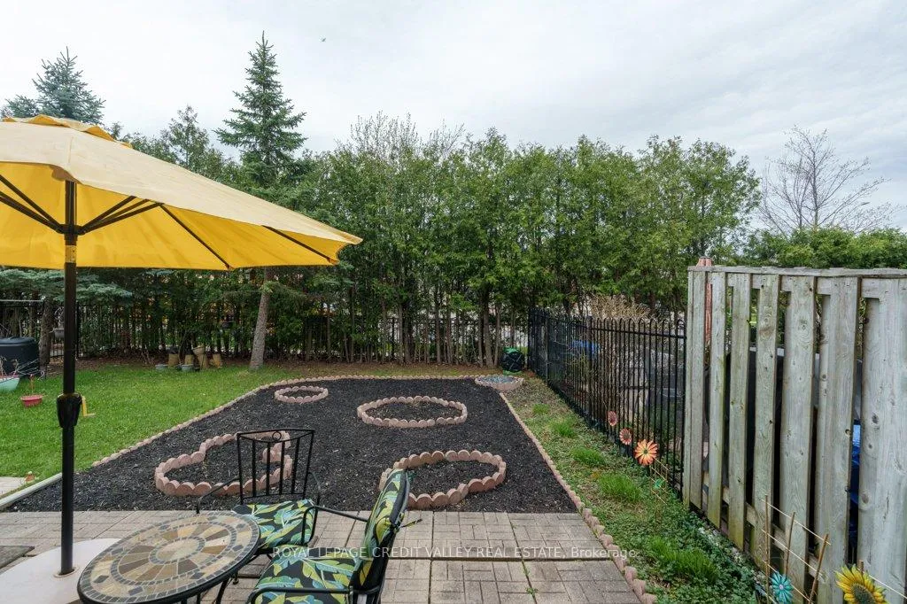 Photo 31 of Unit 6, 180 Blue Willow Drive, Vaughan, East Woodbridge — HOMEH
