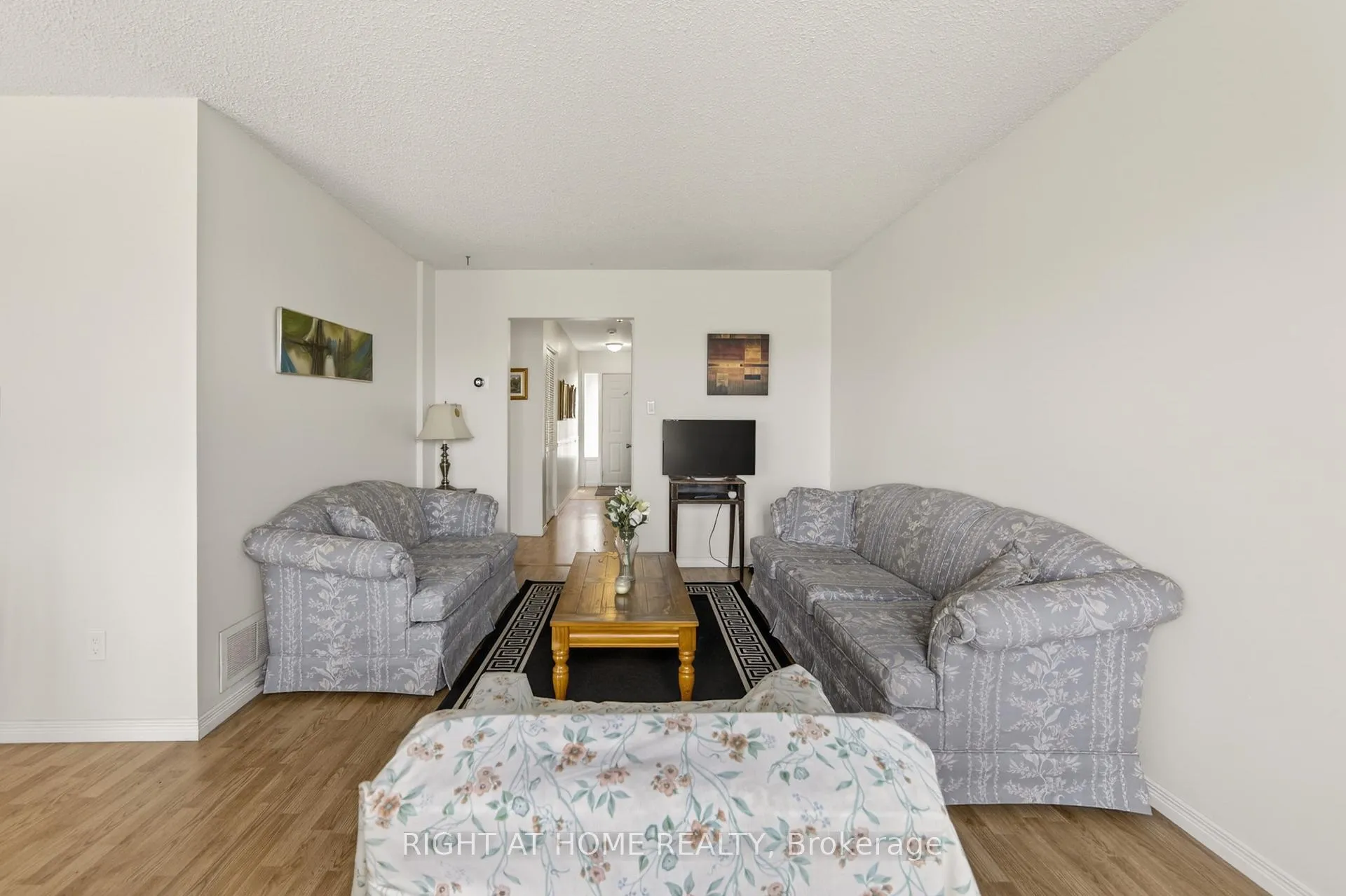 Photo 22 of Unit 47, 2 Bernick Drive, Barrie, Grove East — HOMEH