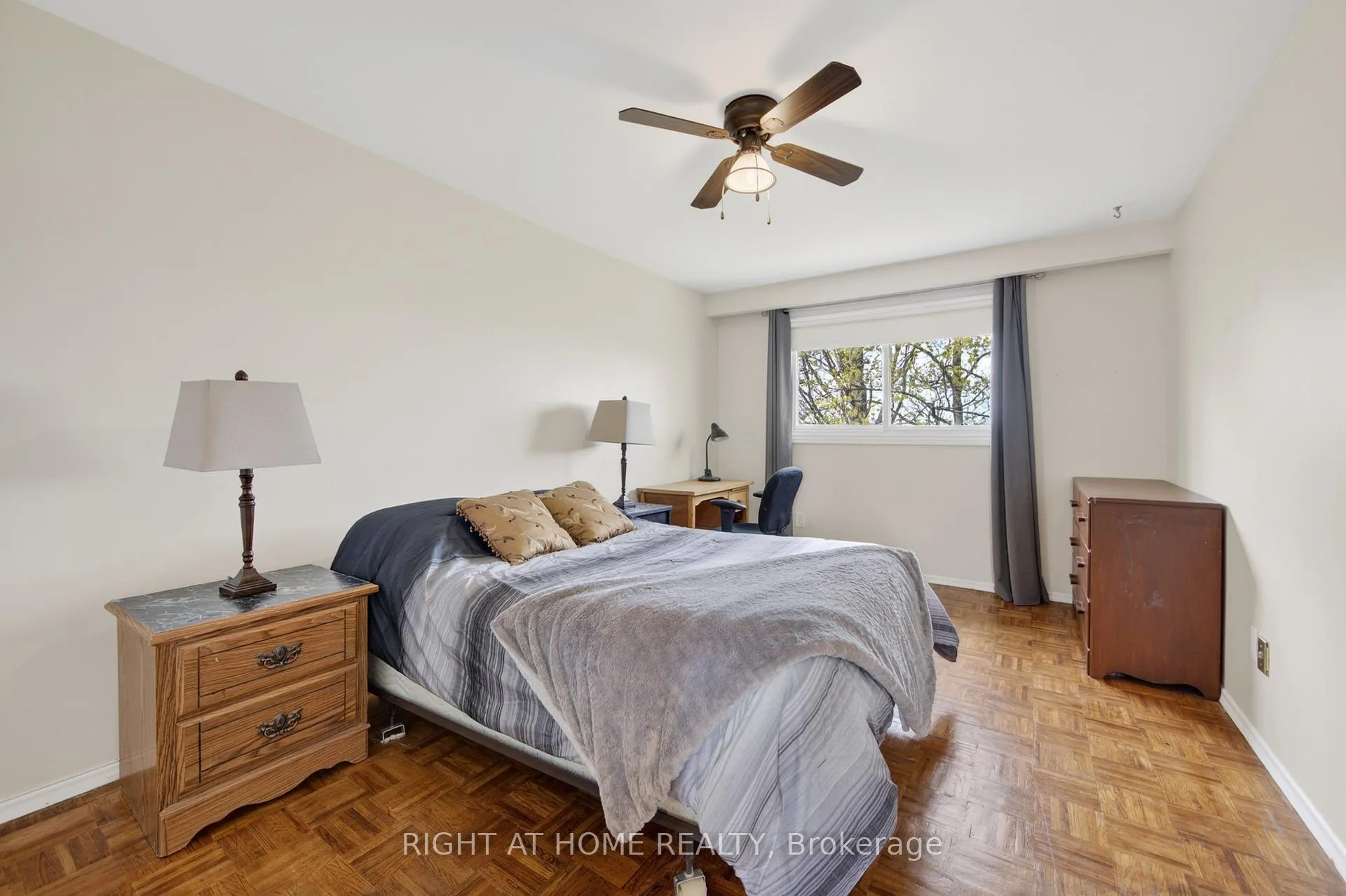 Photo 30 of Unit 47, 2 Bernick Drive, Barrie, Grove East — HOMEH