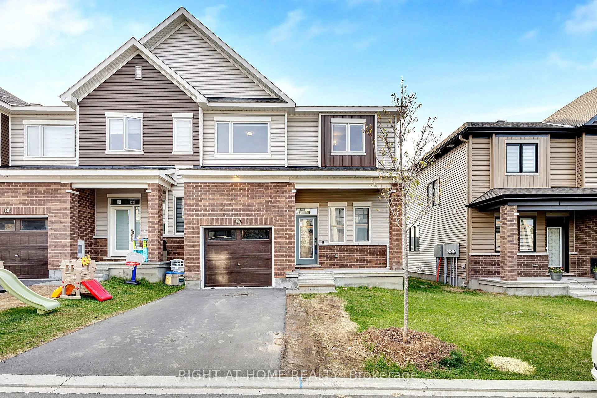 Front of 106 Beebalm Crescent