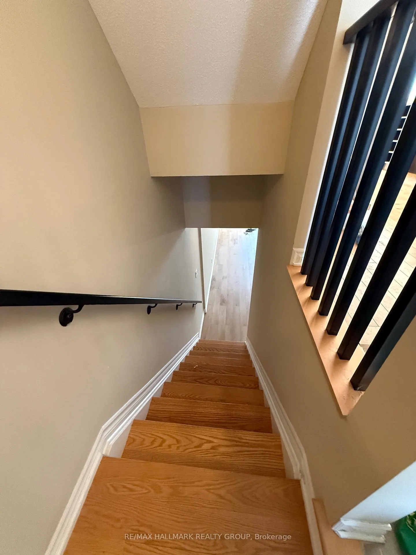 Photo 18 of 1158 Tischart Crescent, Ottawa, Kanata - Kanata Lakes/Heritage Hills — HOMEH