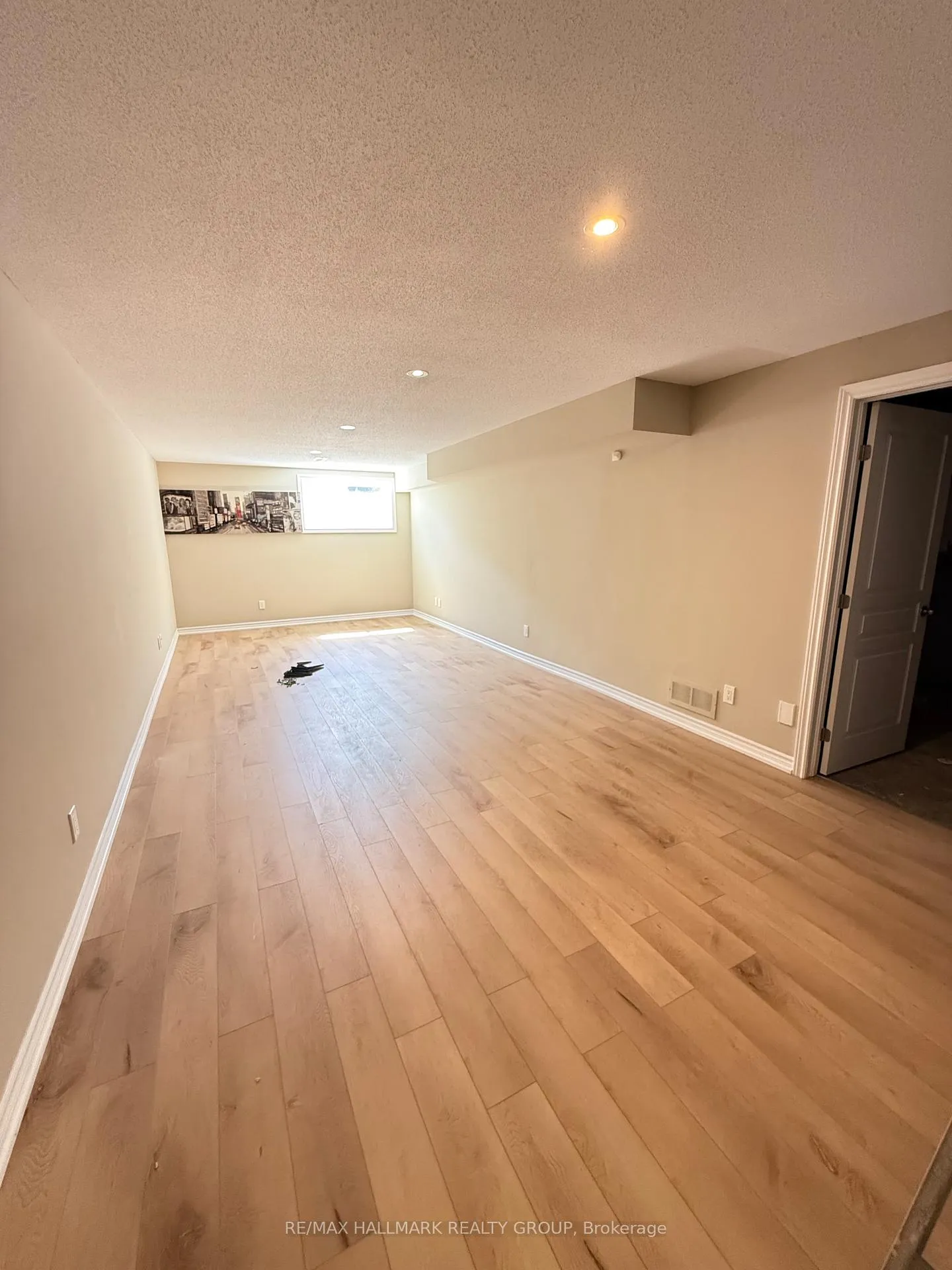 Photo 19 of 1158 Tischart Crescent, Ottawa, Kanata - Kanata Lakes/Heritage Hills — HOMEH