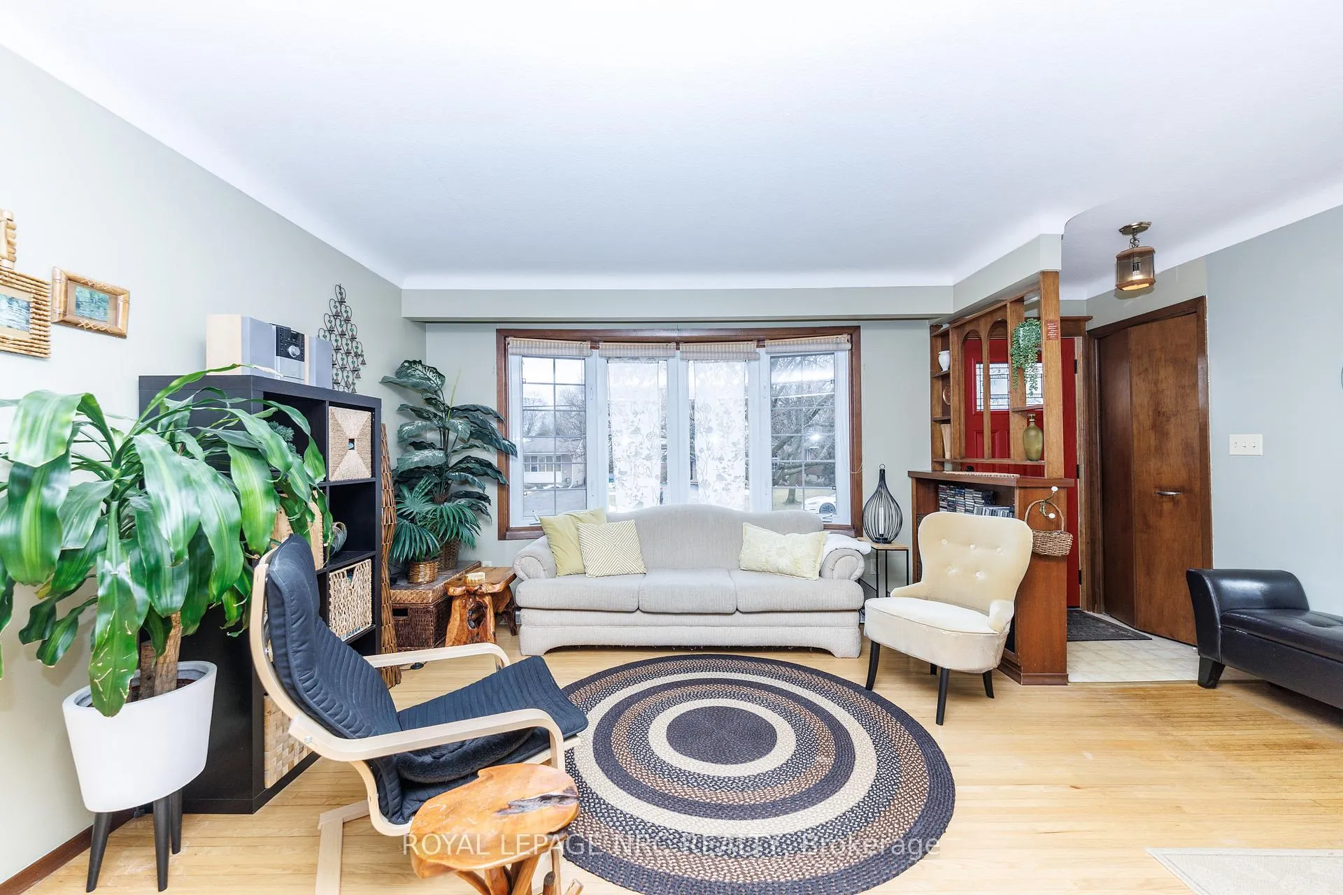 Photo 8 of 16 Rosemore Road, St. Catharines, Rykert/Vansickle — HOMEH