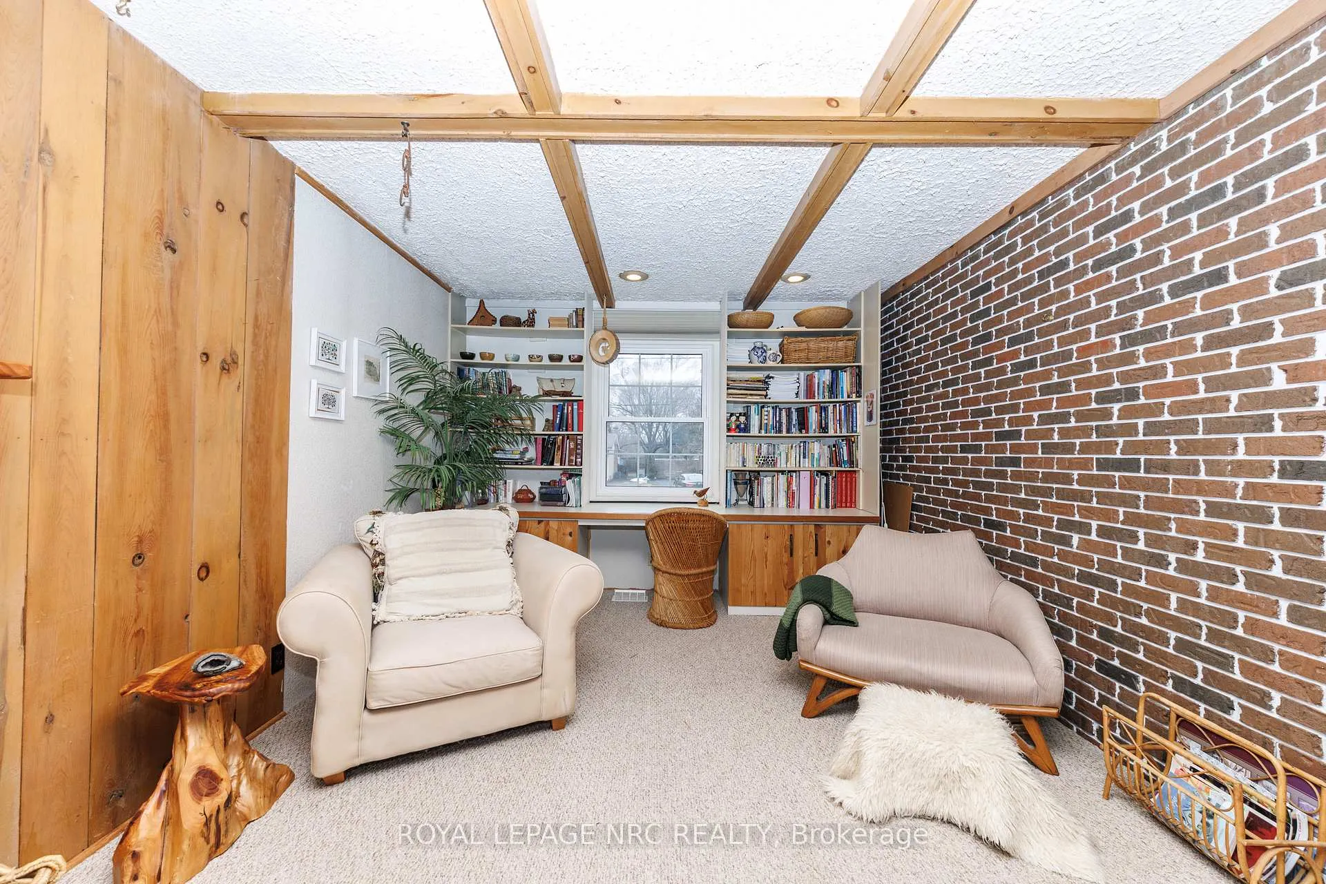Photo 18 of 16 Rosemore Road, St. Catharines, Rykert/Vansickle — HOMEH