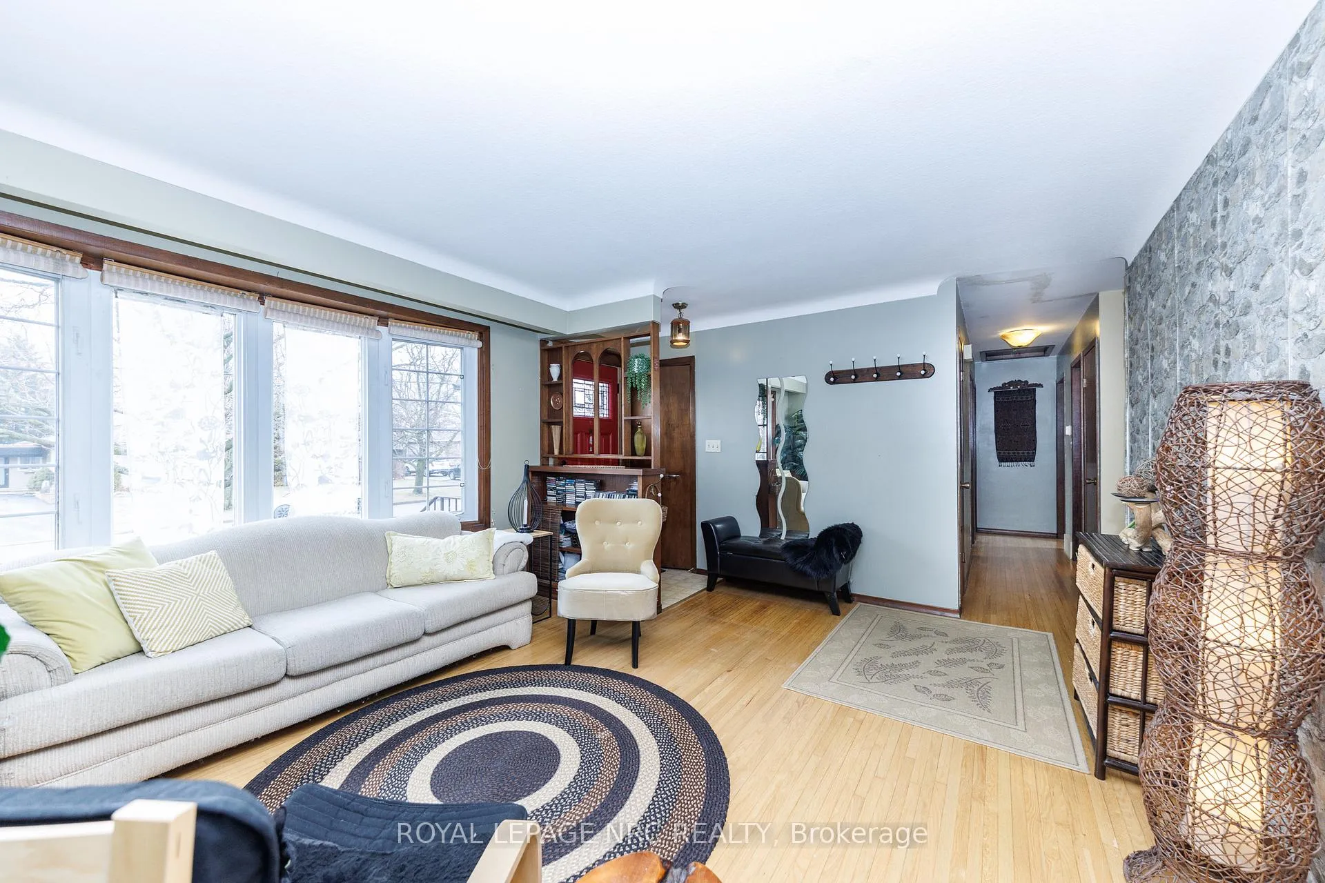 Photo 19 of 16 Rosemore Road, St. Catharines, Rykert/Vansickle — HOMEH