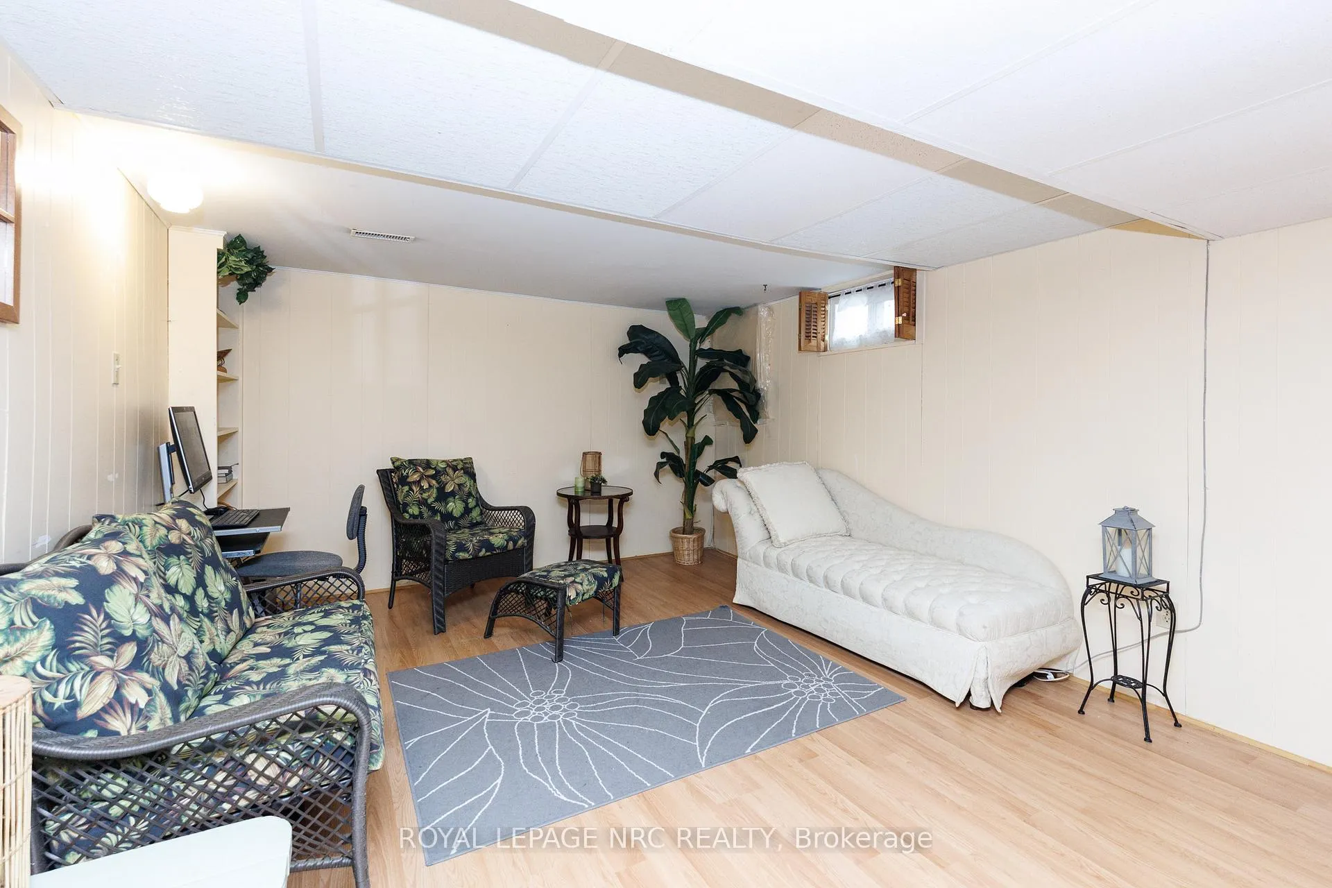 Photo 25 of 16 Rosemore Road, St. Catharines, Rykert/Vansickle — HOMEH