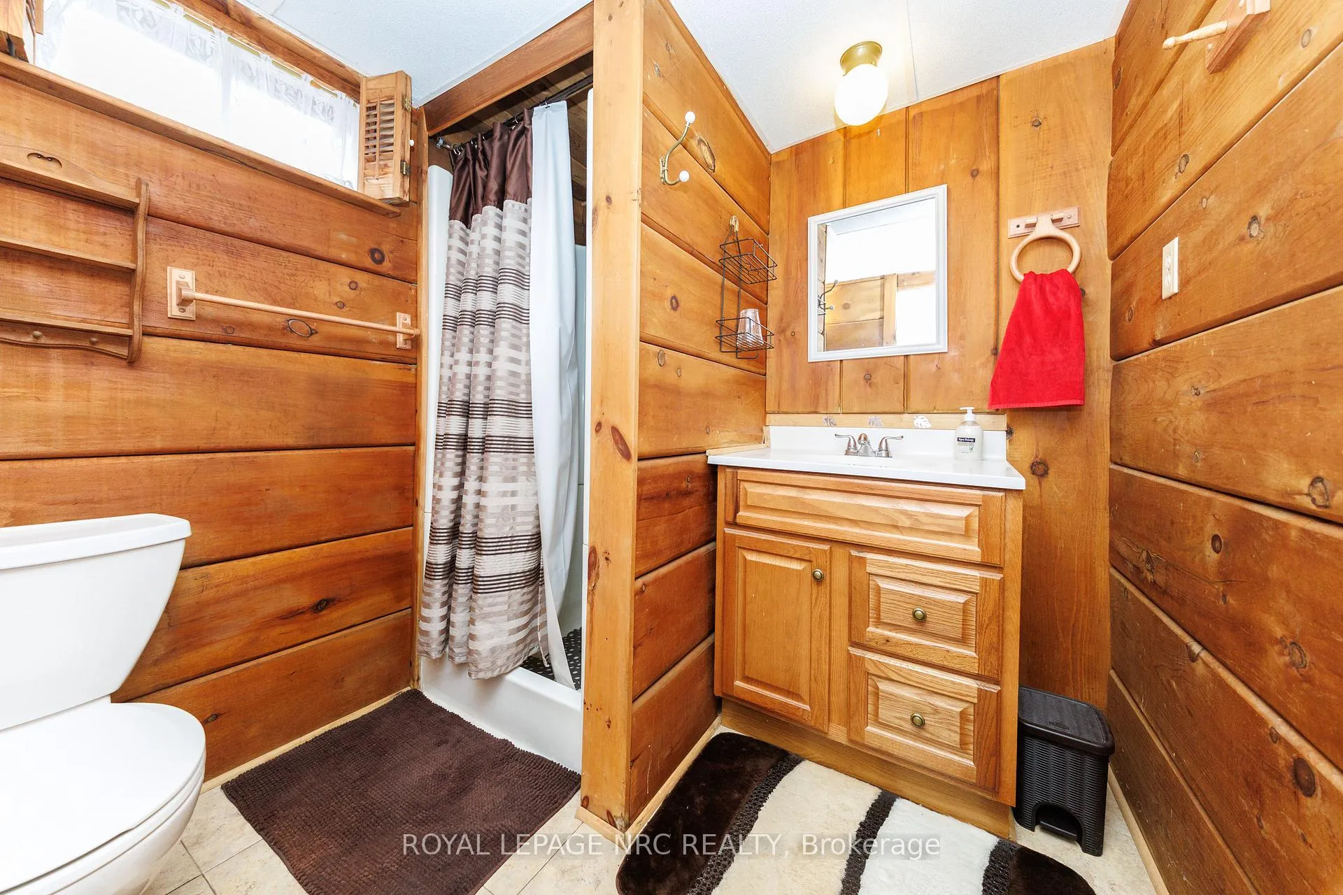 Photo 29 of 16 Rosemore Road, St. Catharines, Rykert/Vansickle — HOMEH