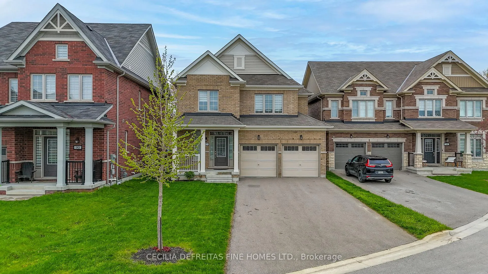Photo 1 of 92 Pridham Place, New Tecumseth, Tottenham — HOMEH