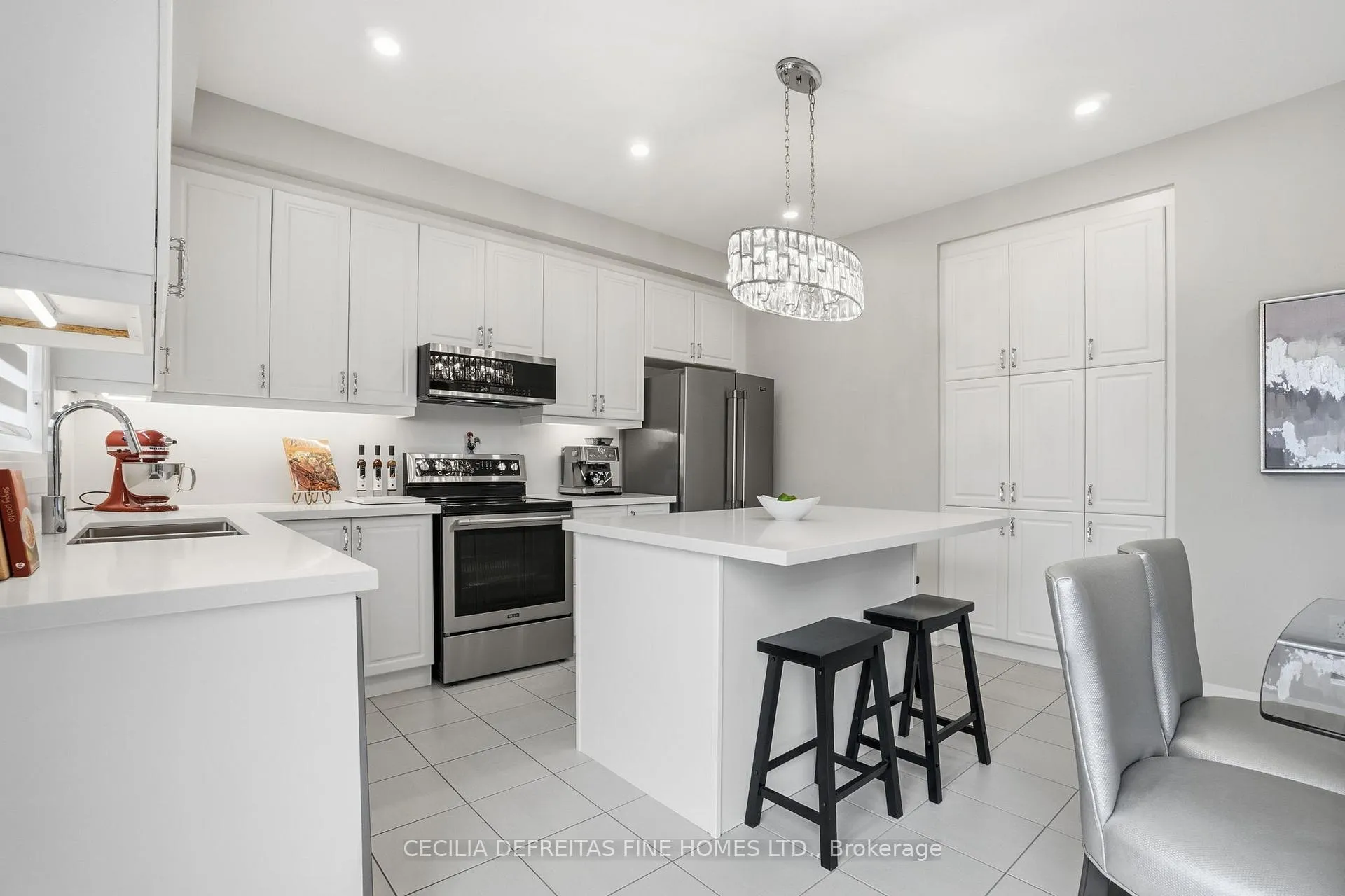 Photo 16 of 92 Pridham Place, New Tecumseth, Tottenham — HOMEH
