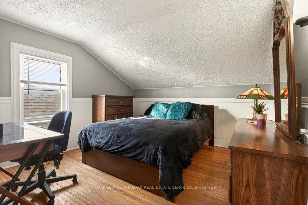 Photo 28 of 44 James Street, Hamilton, Dundas — HOMEH