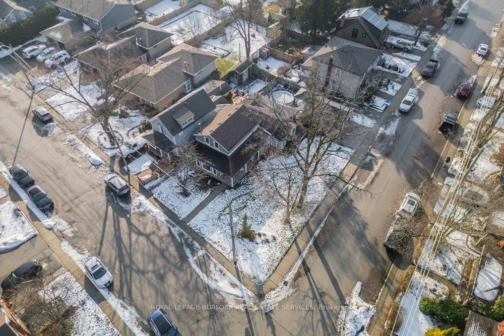 Photo 38 of 44 James Street, Hamilton, Dundas — HOMEH