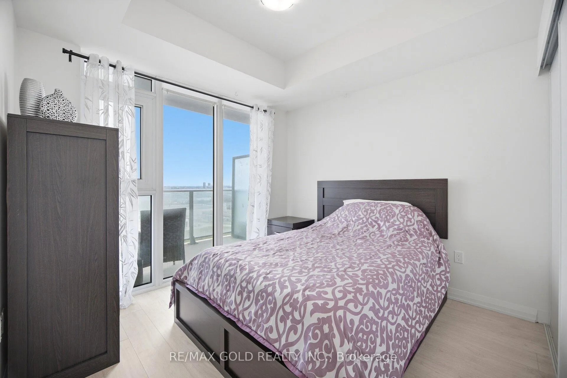Photo 28 of Unit 1421, 8960 Jane Street, Vaughan, Concord — HOMEH