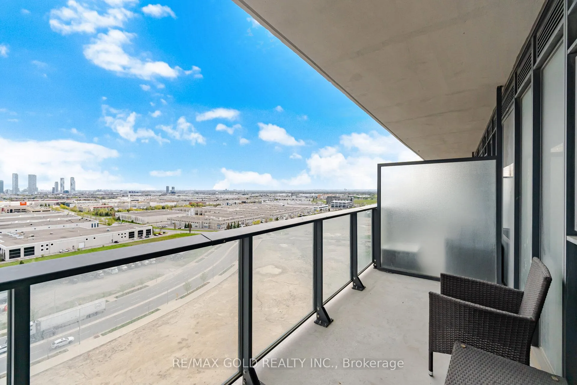 Photo 37 of Unit 1421, 8960 Jane Street, Vaughan, Concord — HOMEH