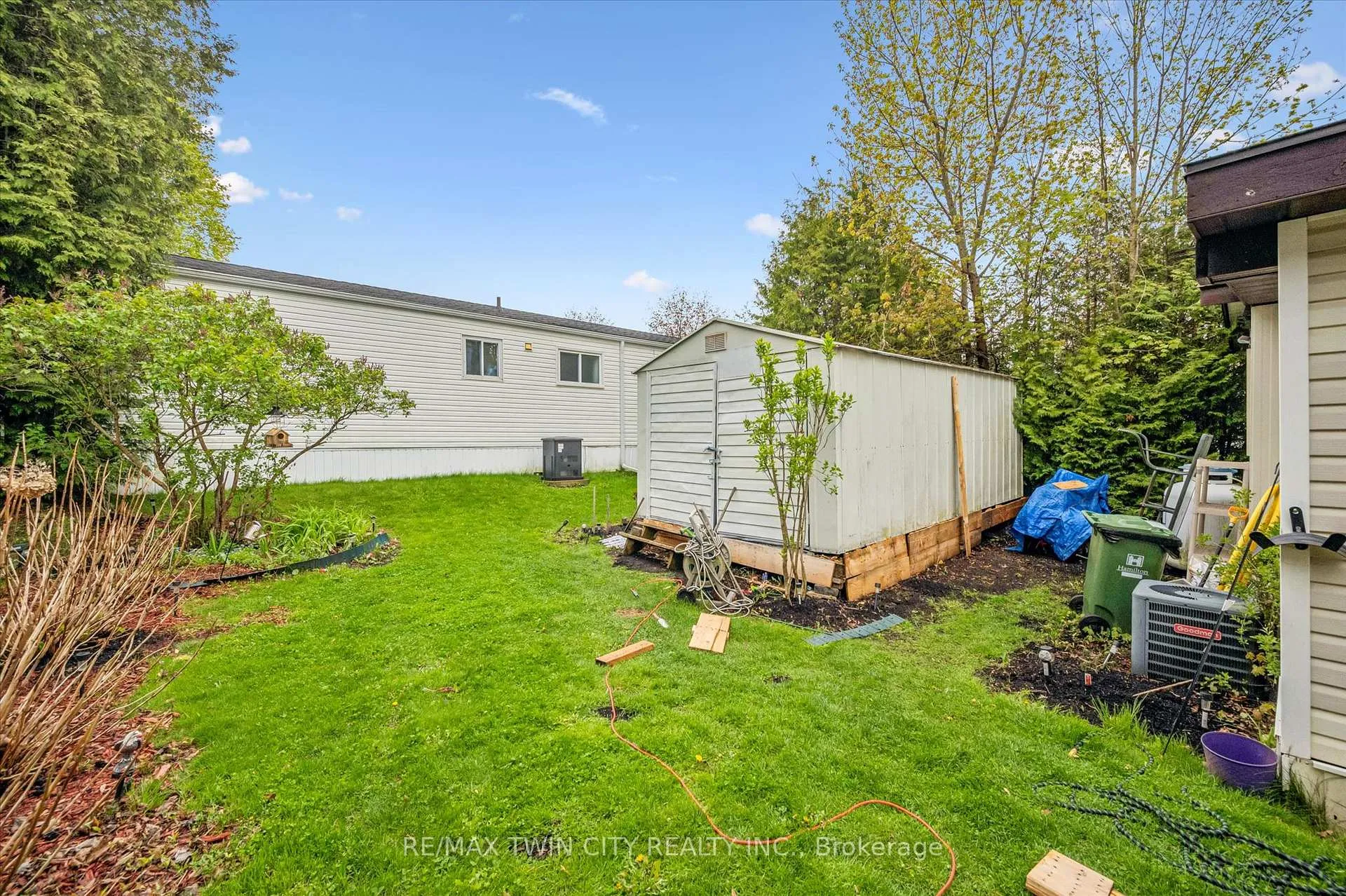 Photo 7 of 1294 8th Concession Road W, Hamilton, Rural Flamborough — HOMEH