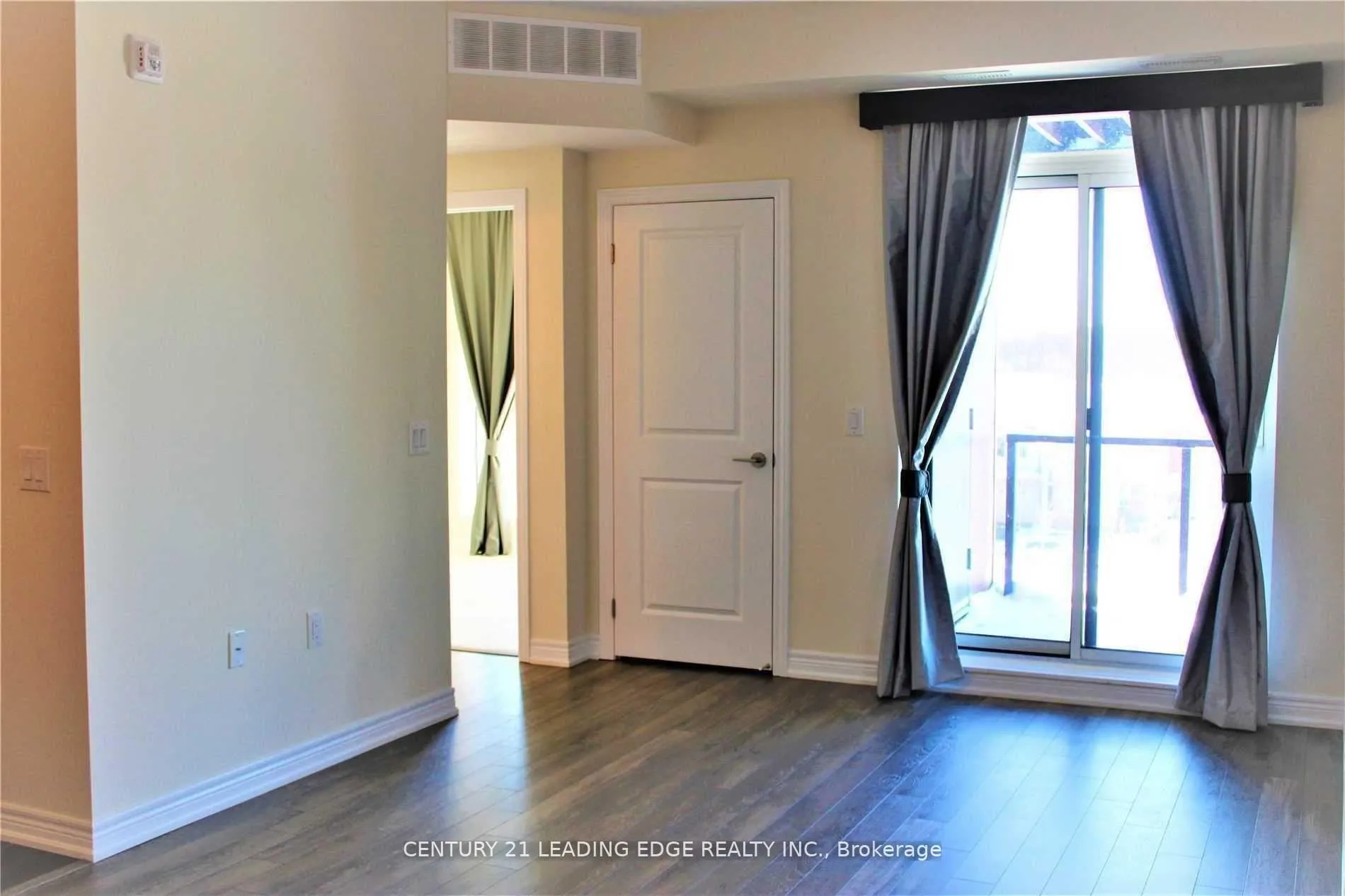 Photo 14 of Unit 305, 2375 Bronte Road W, Oakville, Westmount — HOMEH